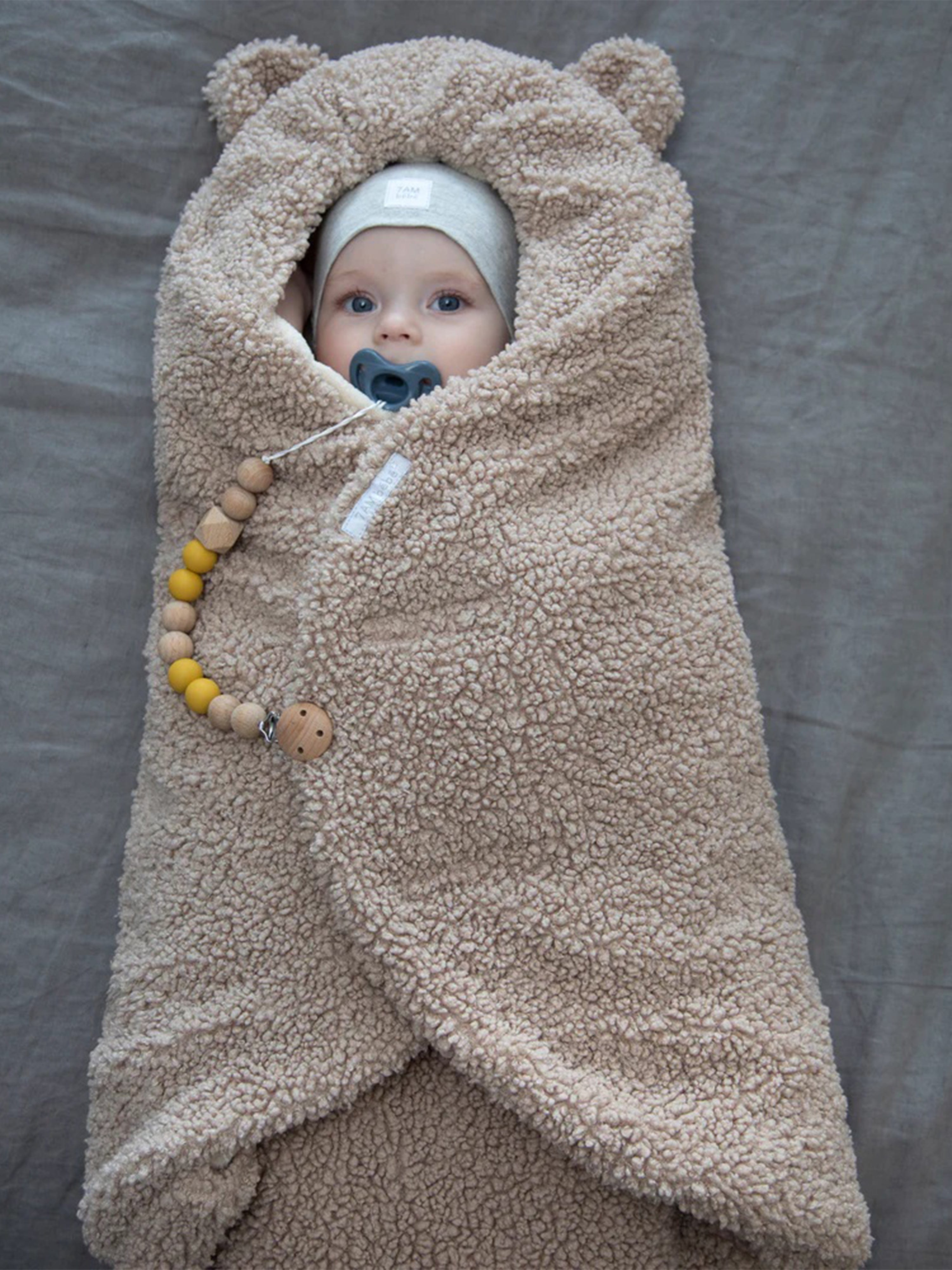 7AM Enfant Baby Nido Infant Wrap Teddy Nest in Beige