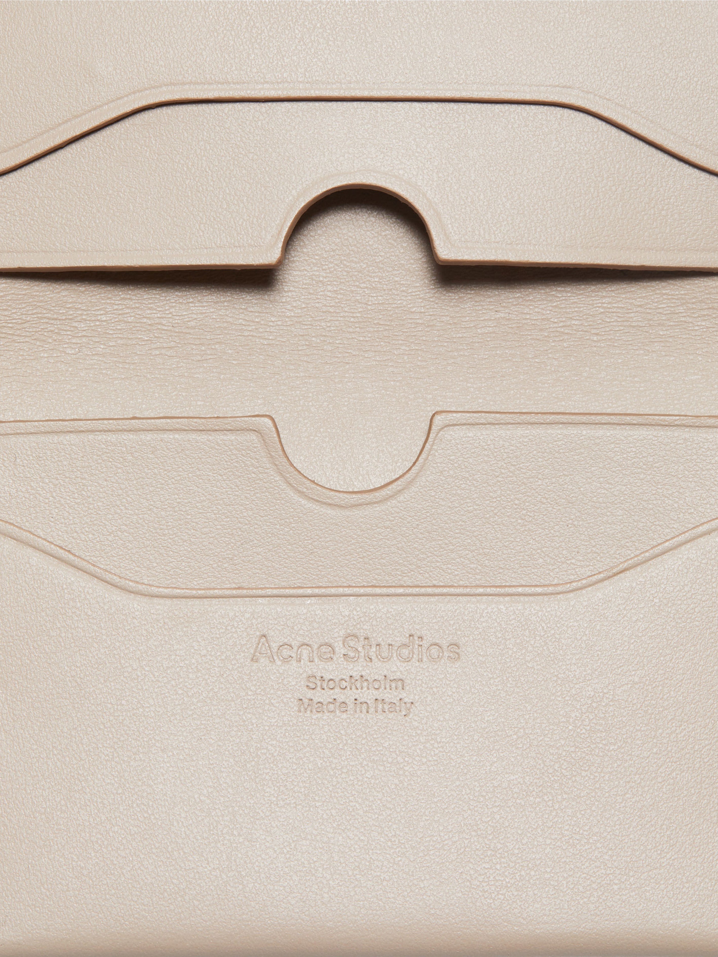 Kids Folded Leather Wallet in Beige (13.5cm)