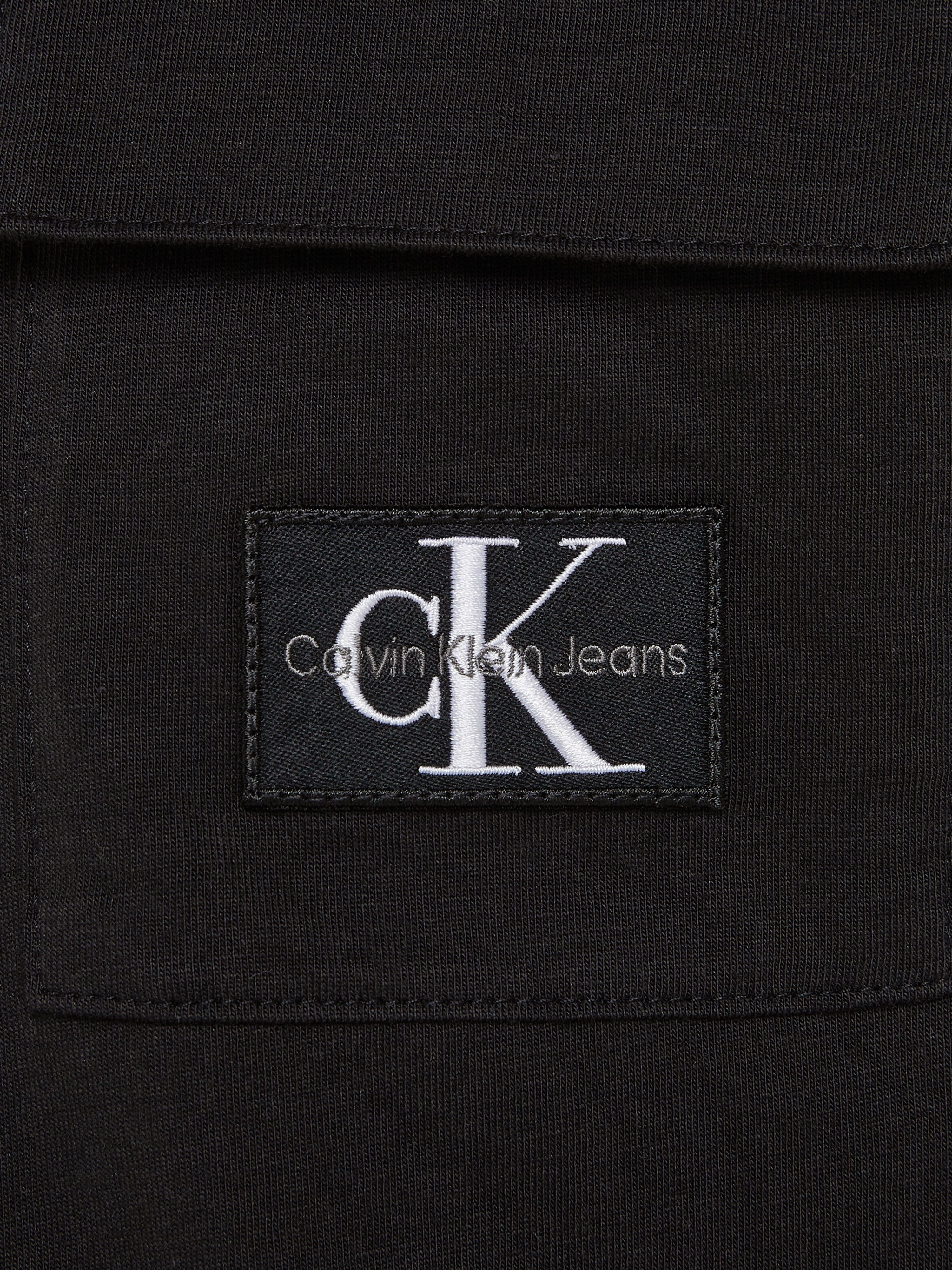 Calvin Klein Boys Badge Long Sleeve T-Shirt in Black