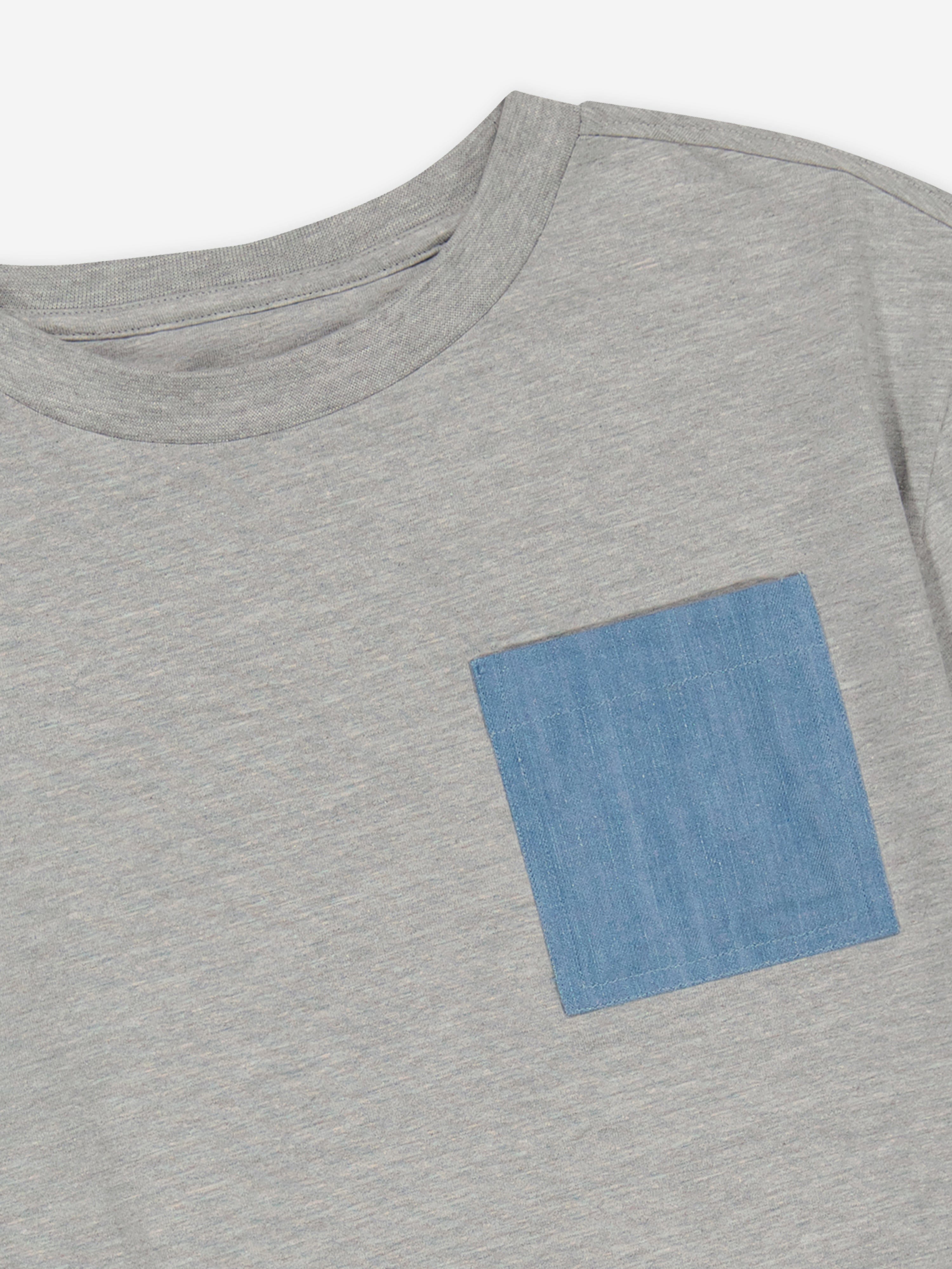 Kids Pocket T-Shirt in Grey