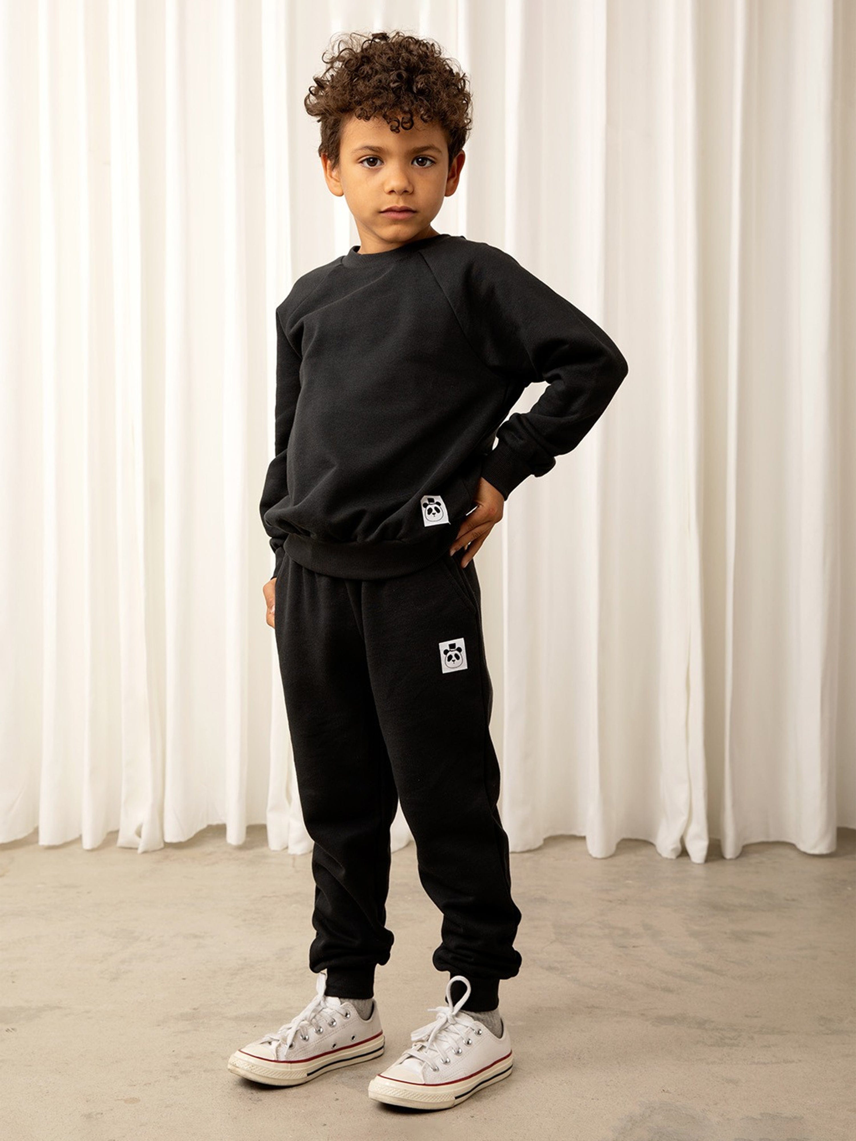 Kids Basic Joggers in Black