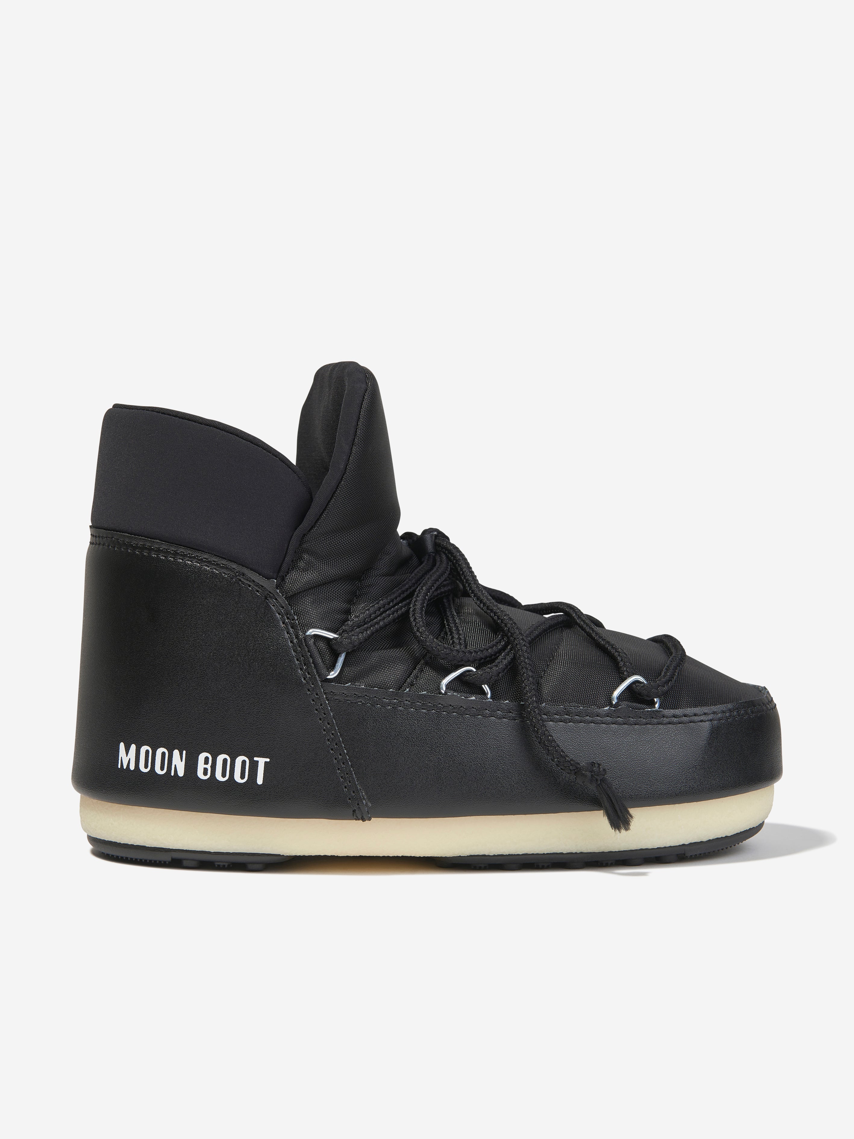 Kids Nylon Pumps in Black
