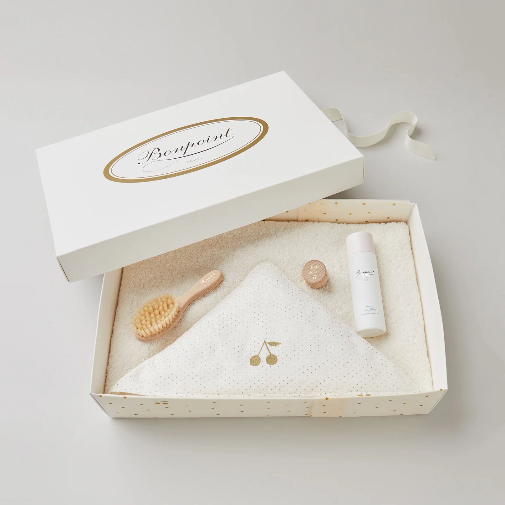 Baby Boys & Girls White Gift Set(4 Pack)