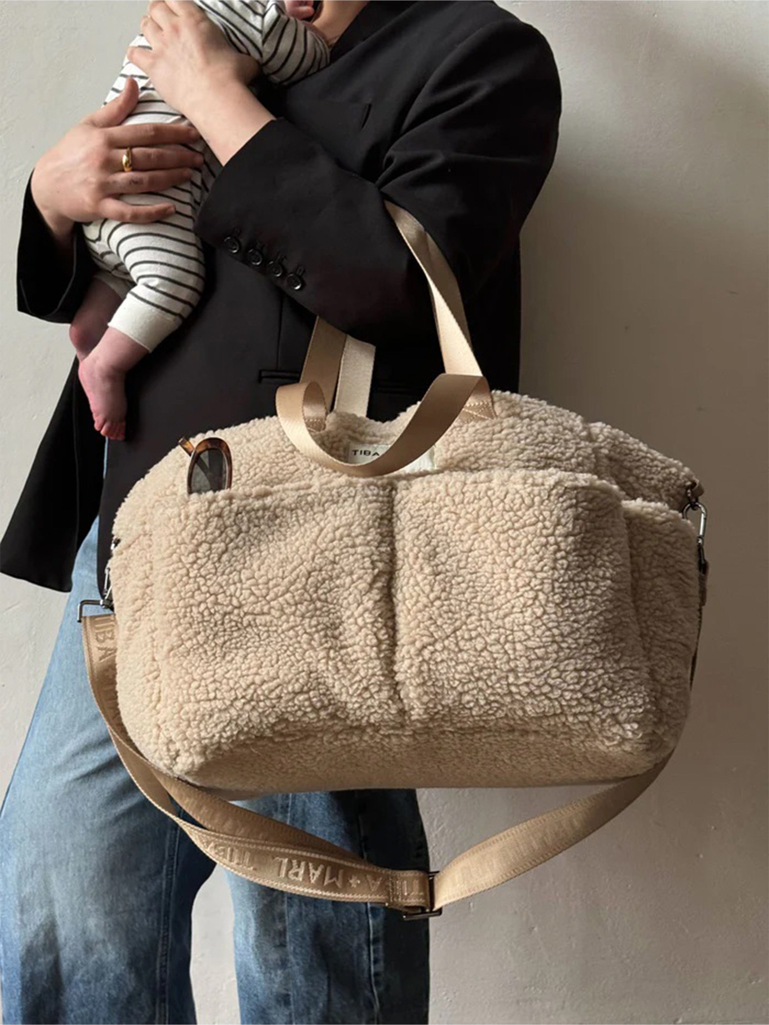 Baby The Tote Borg Fleece in Beige (30cm)