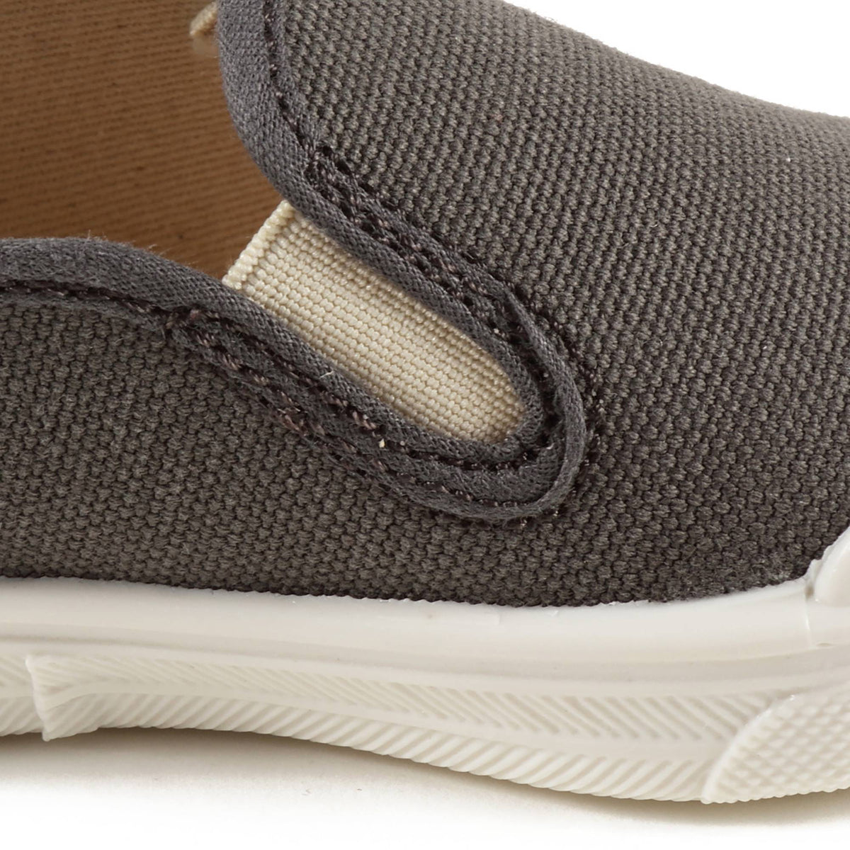 Chaussures gris foncé pour garçons et filles