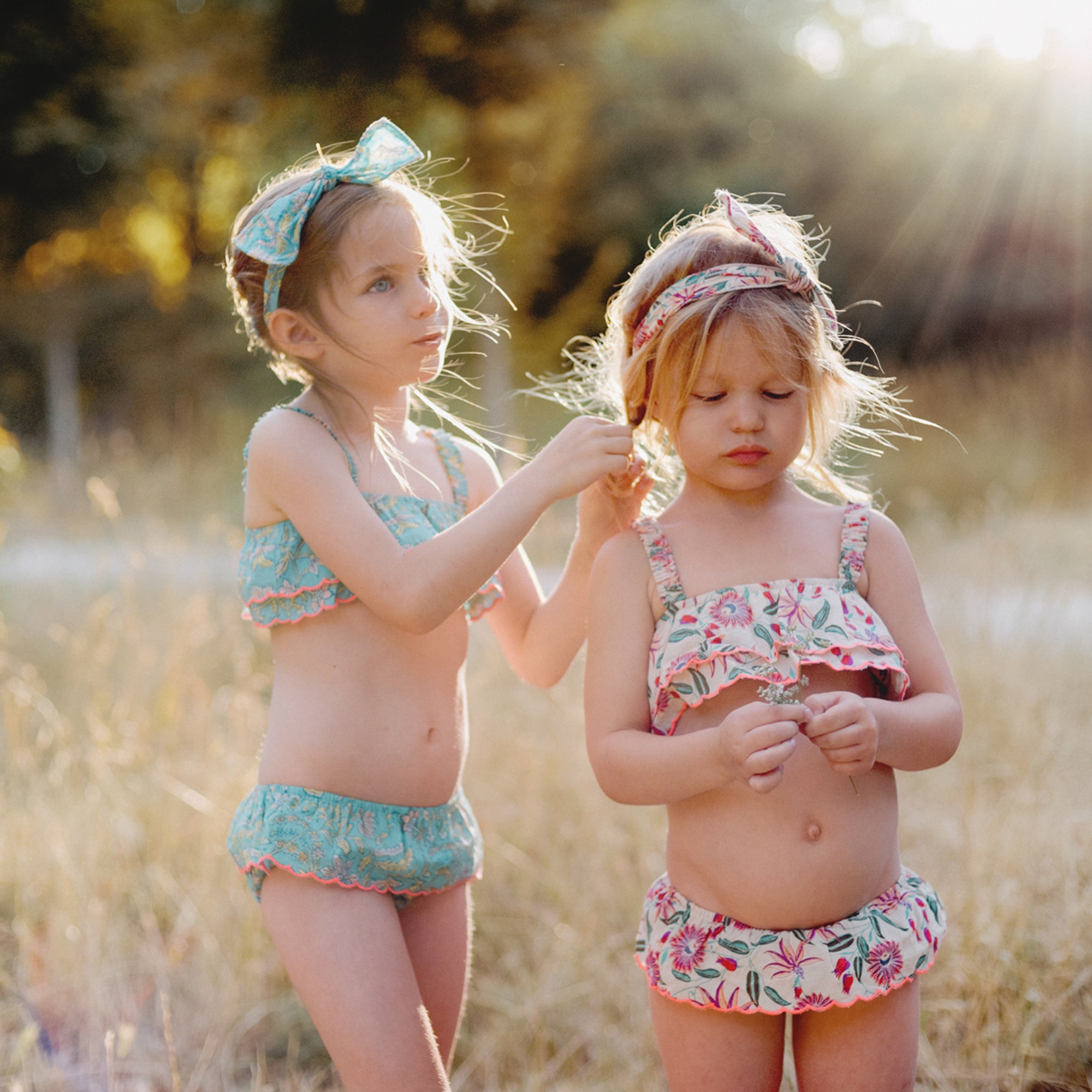 Girls White Flower "Bluna" Bikini