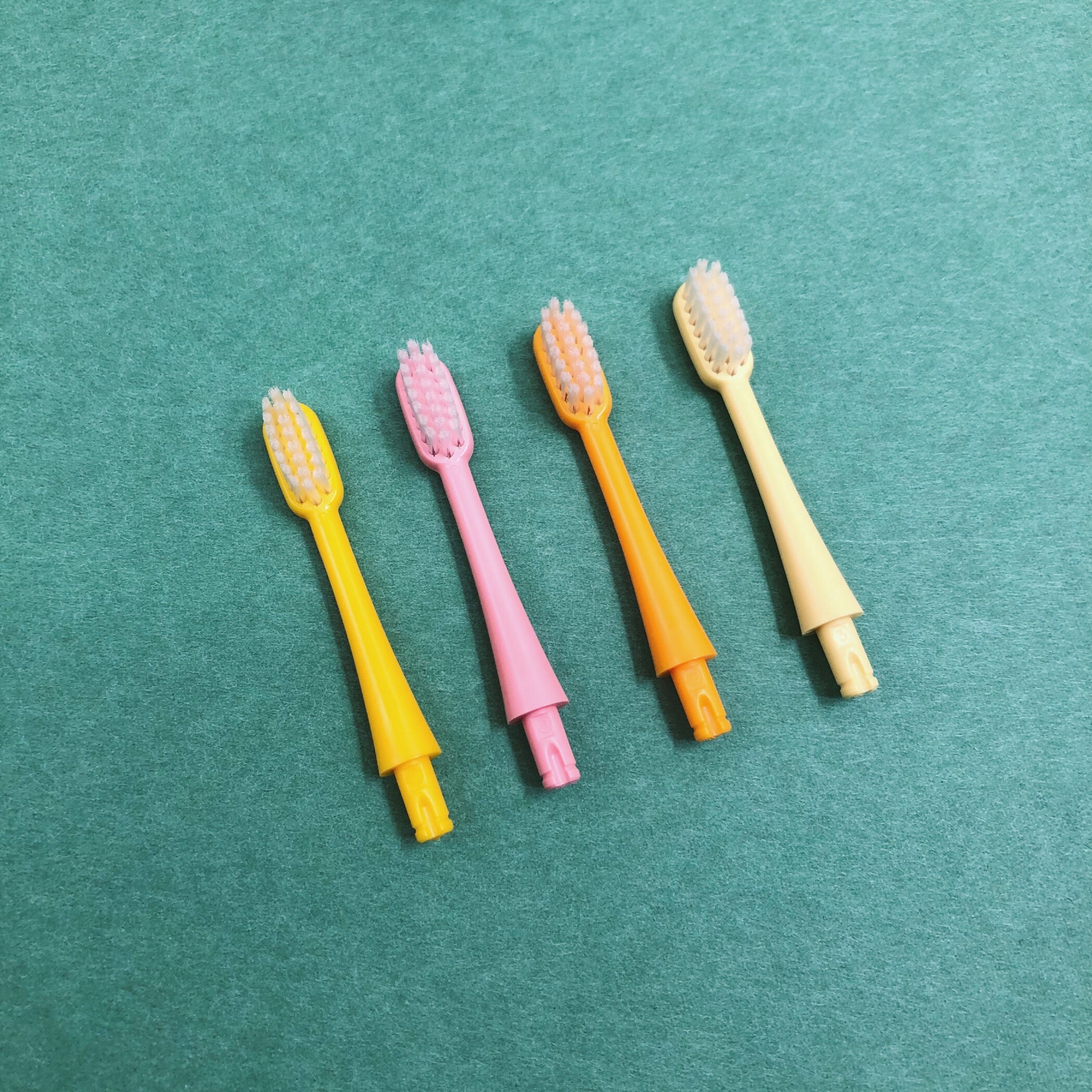 Toothbrush Replacement head(两个一组,发货颜色随机)