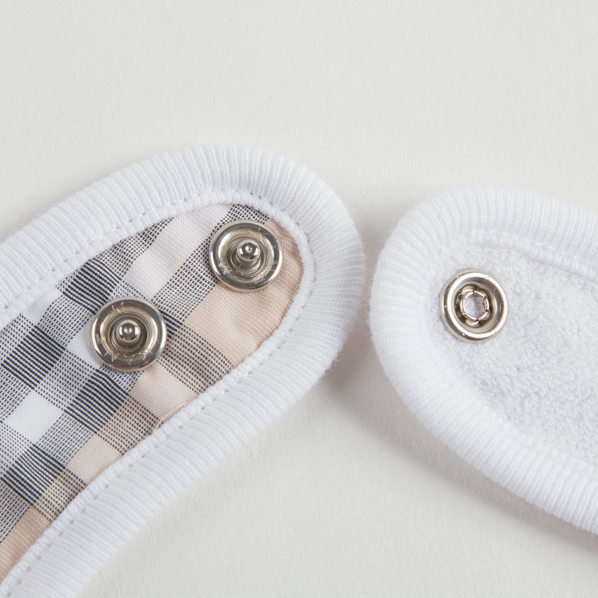 Baby White Check Cotton Three-piece Gift Set