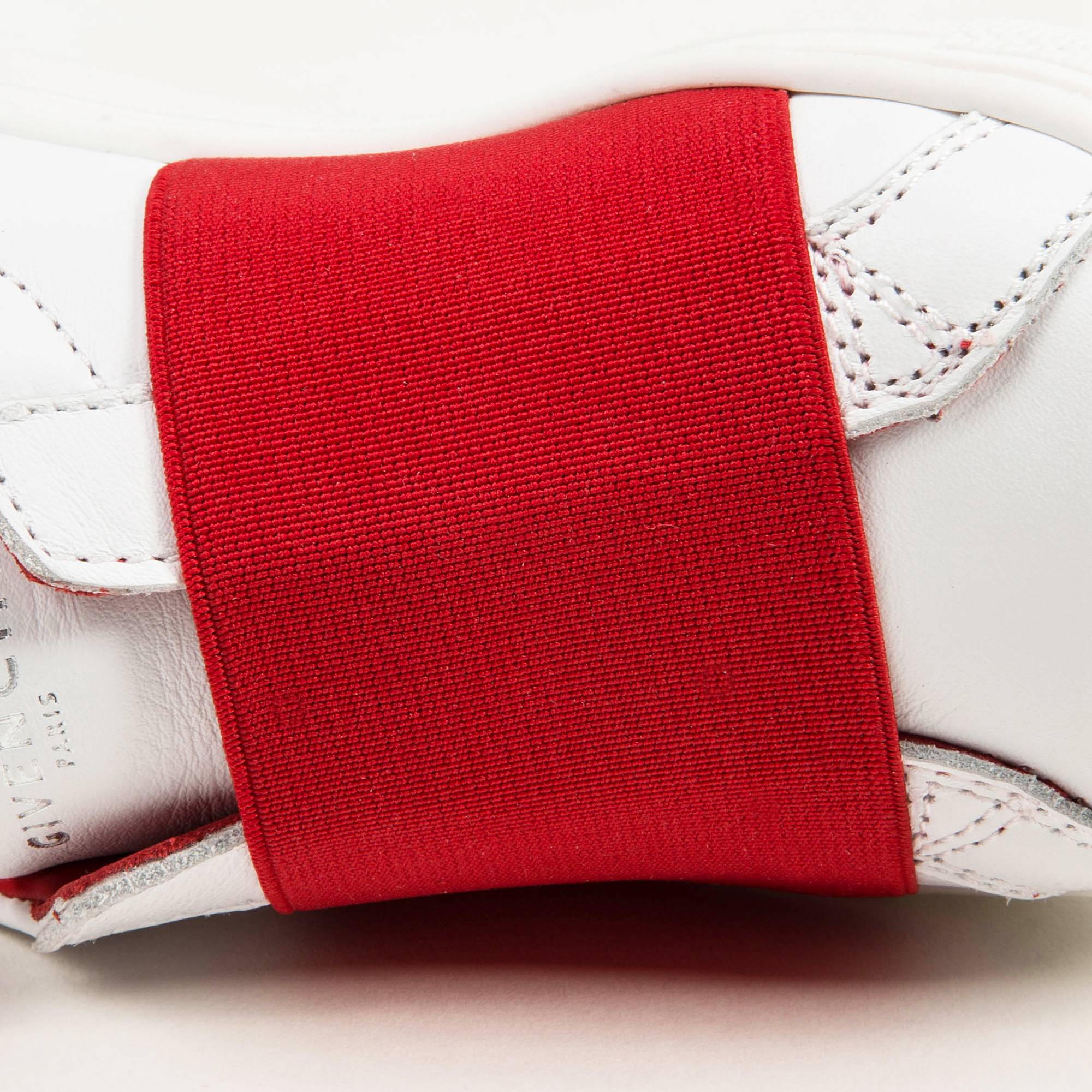 Girls White & Red Cuir Shoes