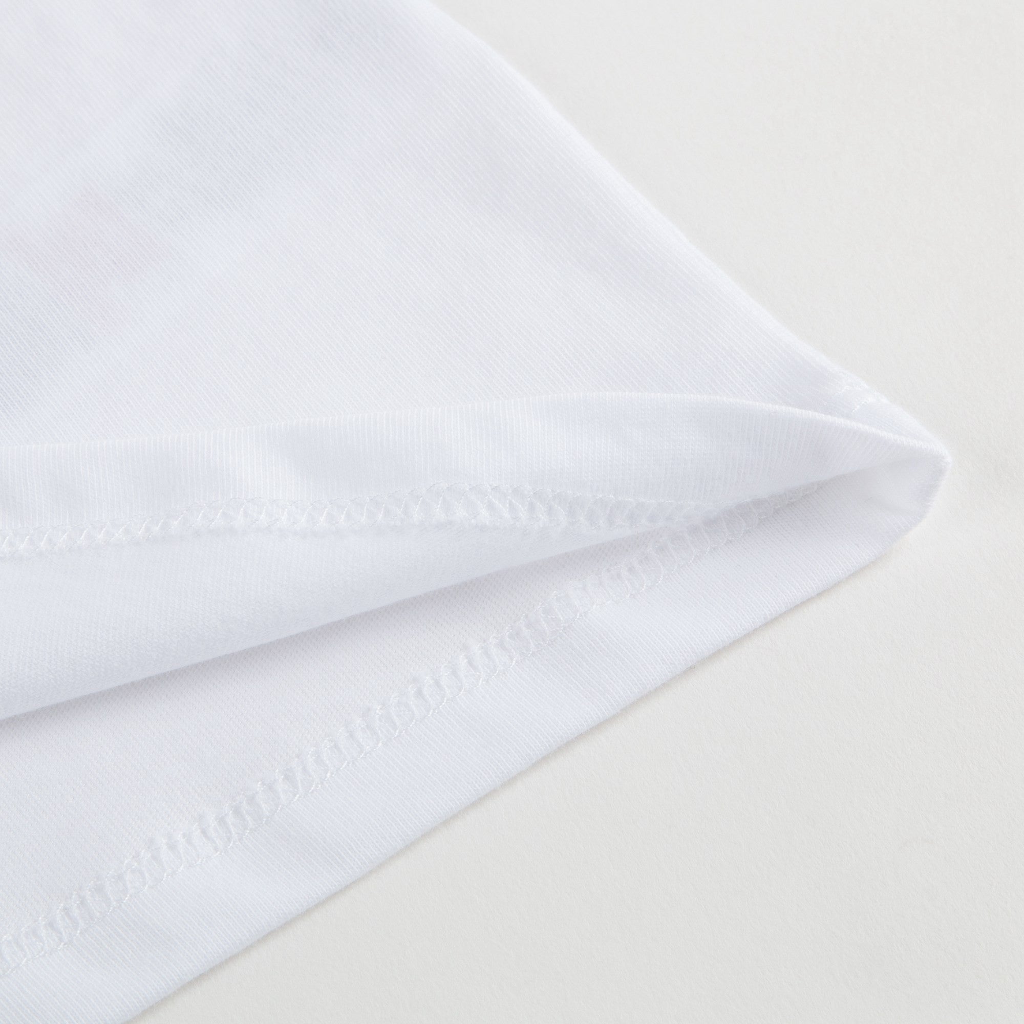 Baby Girls White Cotton Long Sleeves T-shirt With Check Pocket
