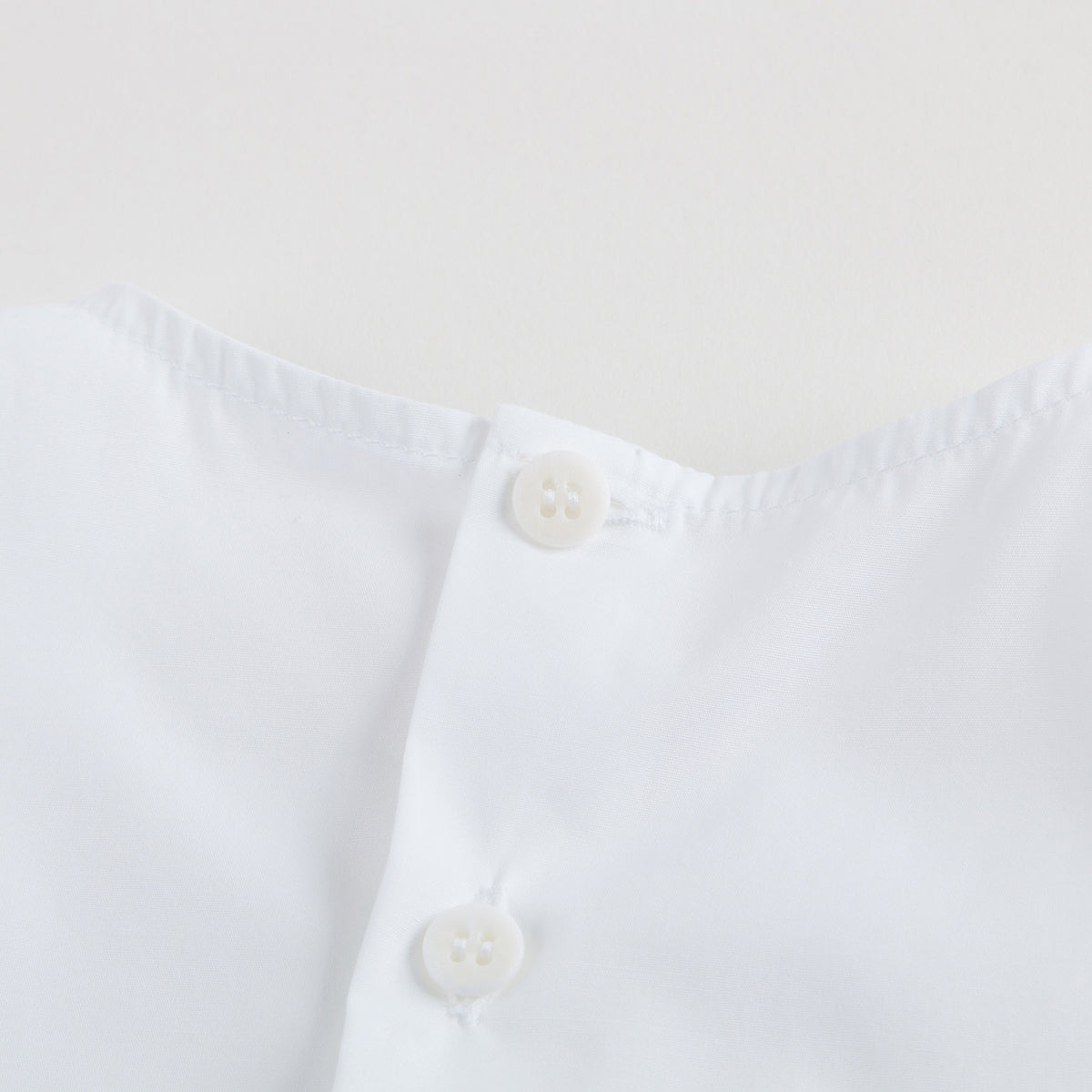 Haut blanc sans manches pour filles