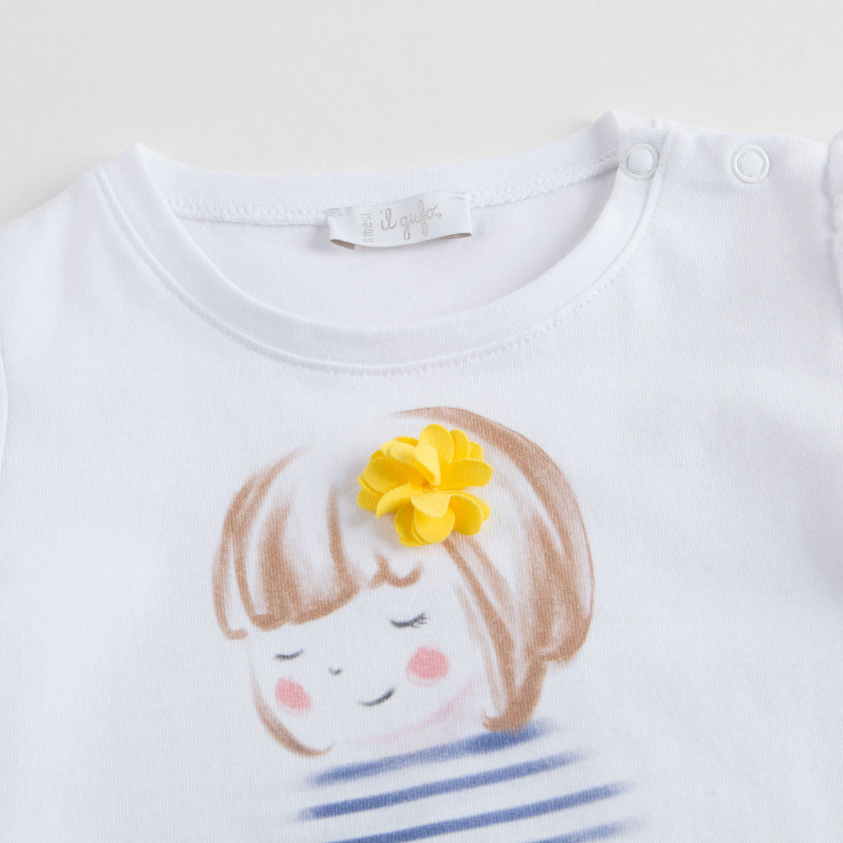 T-shirt en coton blanc pour bébés filles avec application fillette