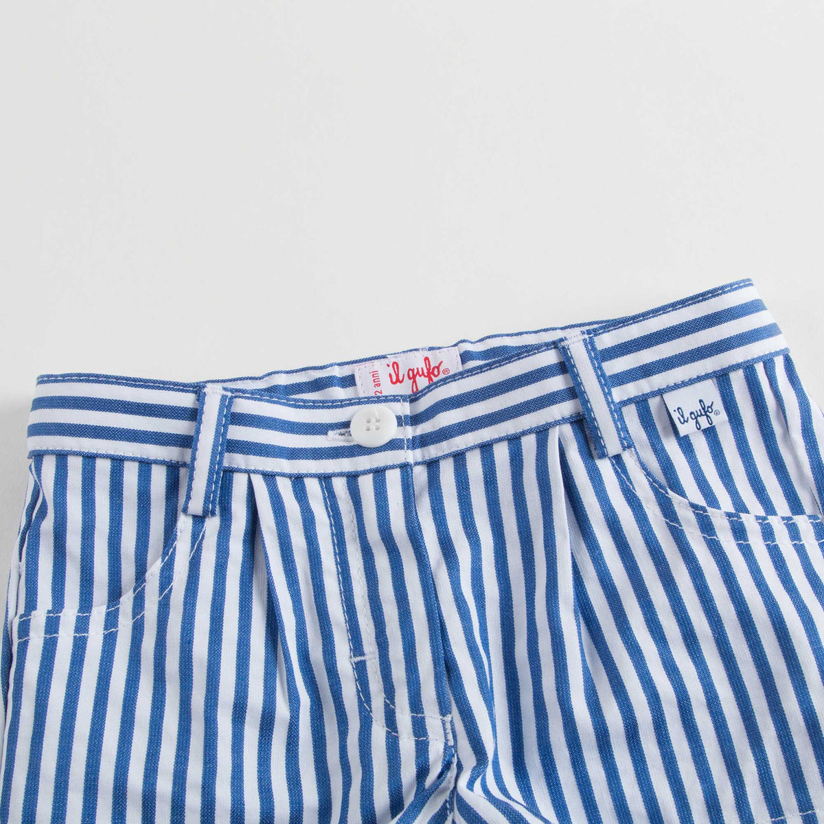 Shorts rayés bleu et blanc pour fille