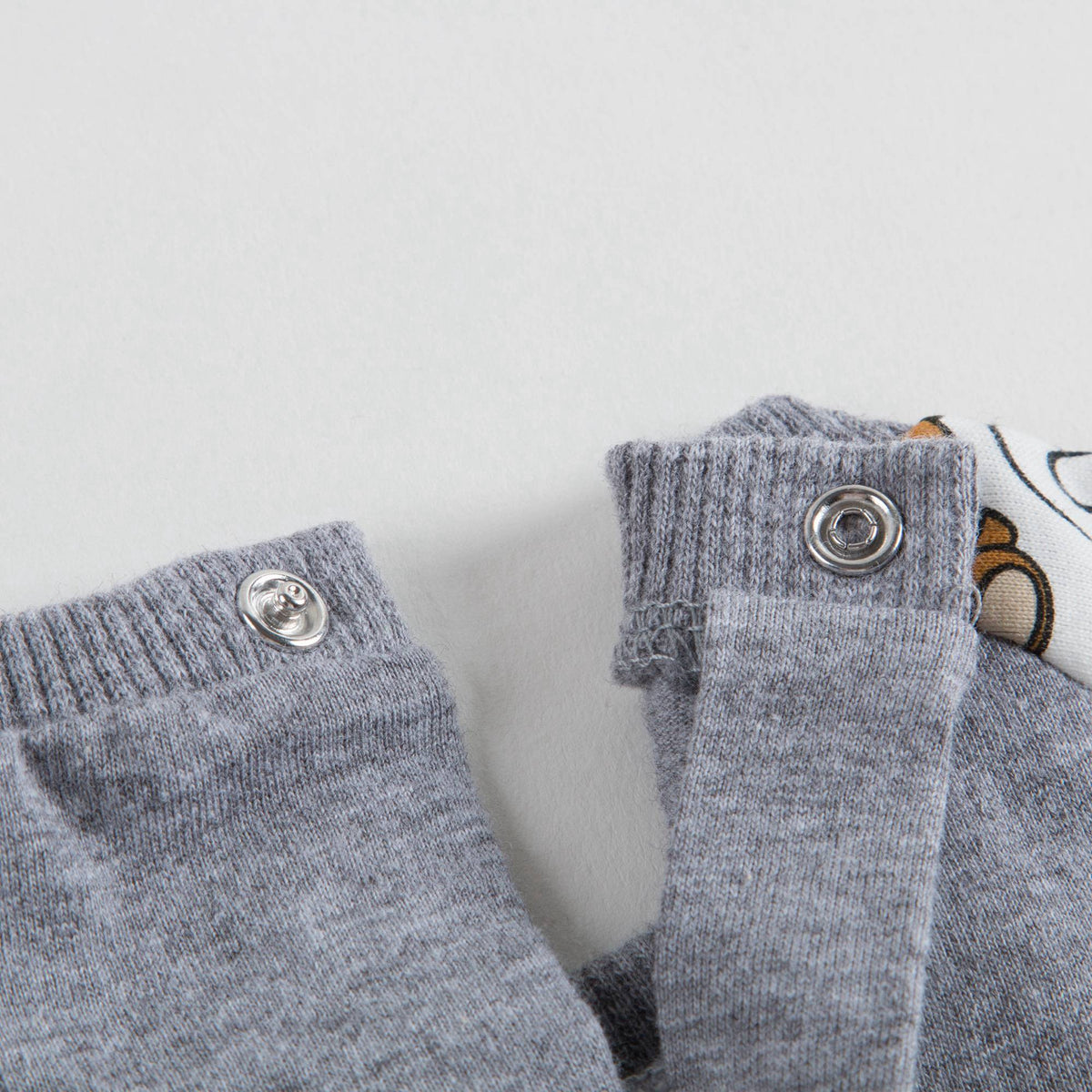 Ensemble 3 pièces de grenouillère bébé imprimée jouet blanc et gris