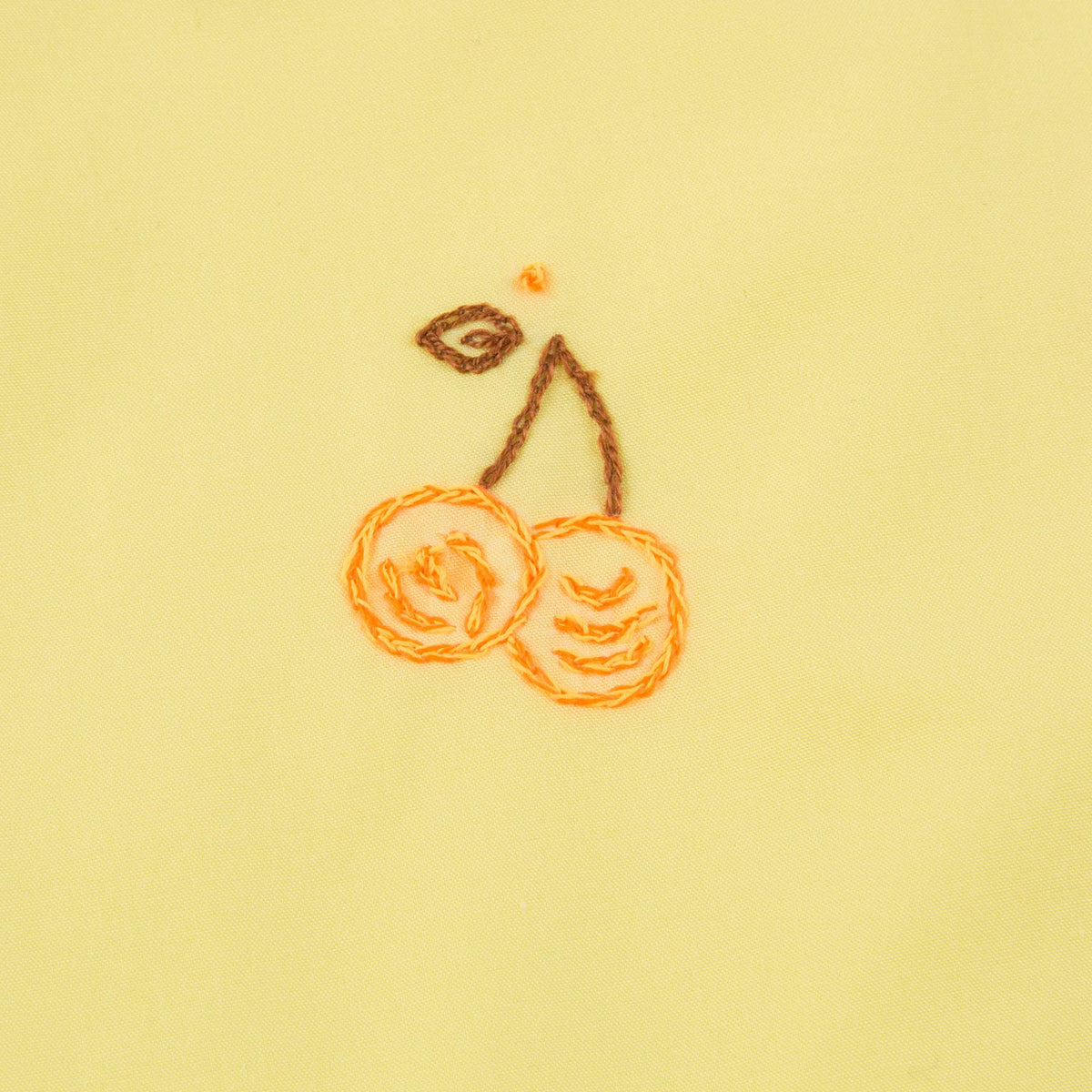 Robe jaune pour petite fille