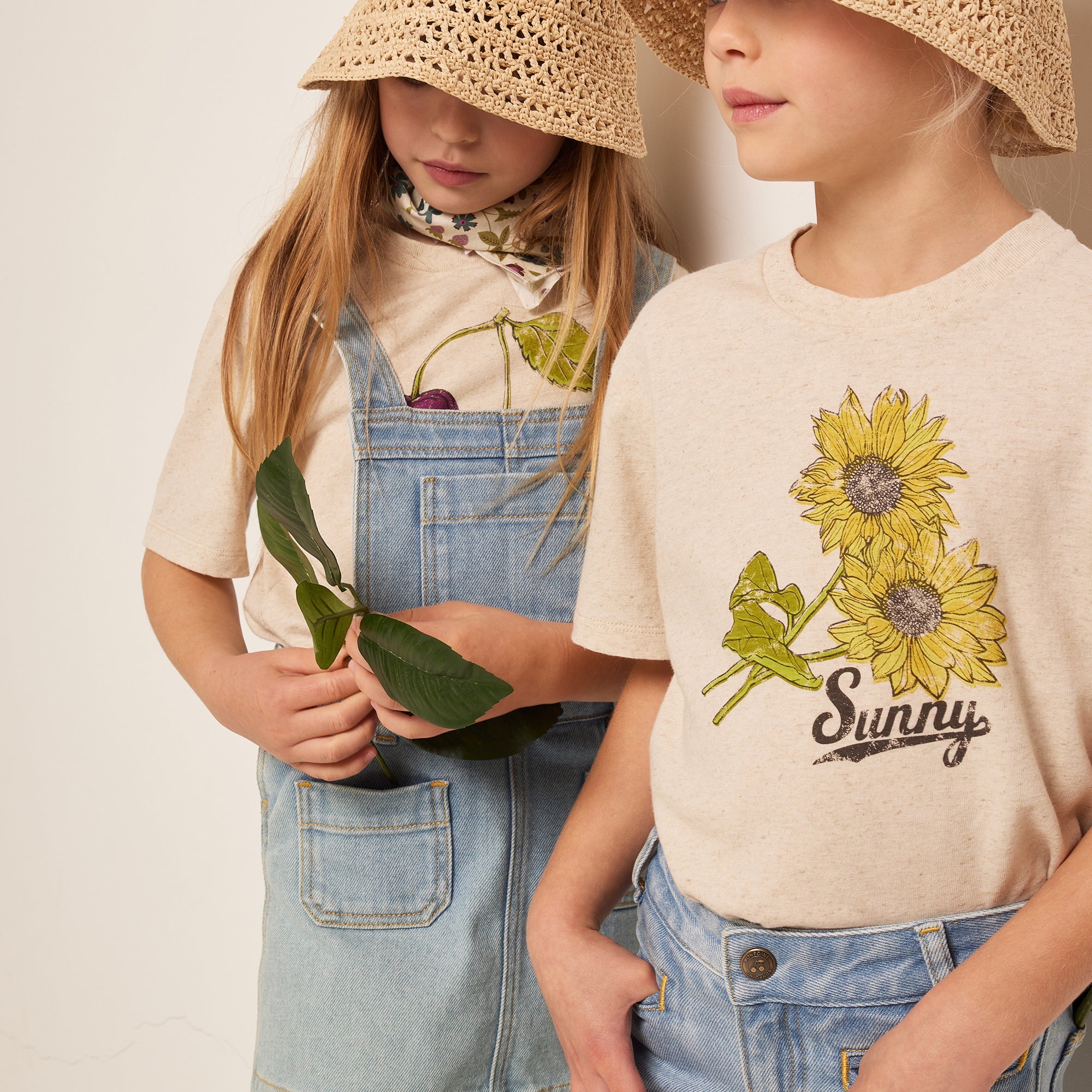 Girls White Printed Cotton T-Shirt