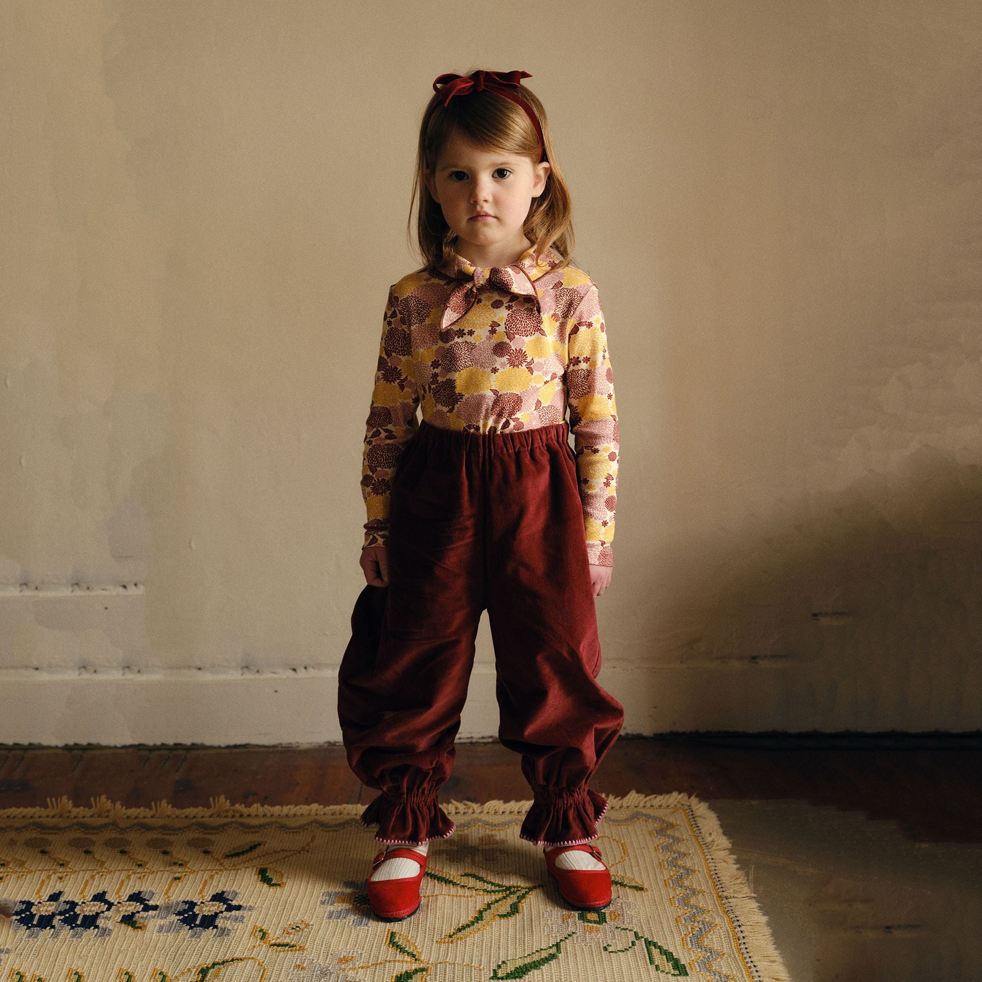 Boys & Girls Multicolor Bow Cotton T-Shirt