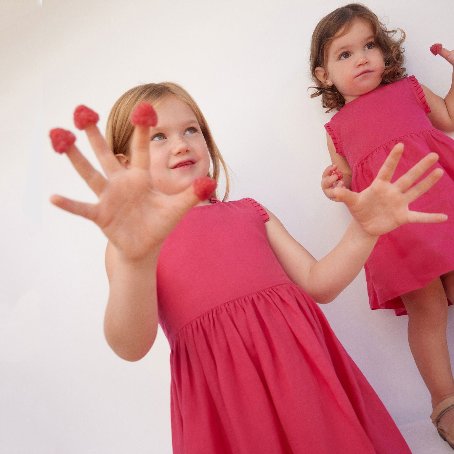 Girls Fuchsia Linen Dress
