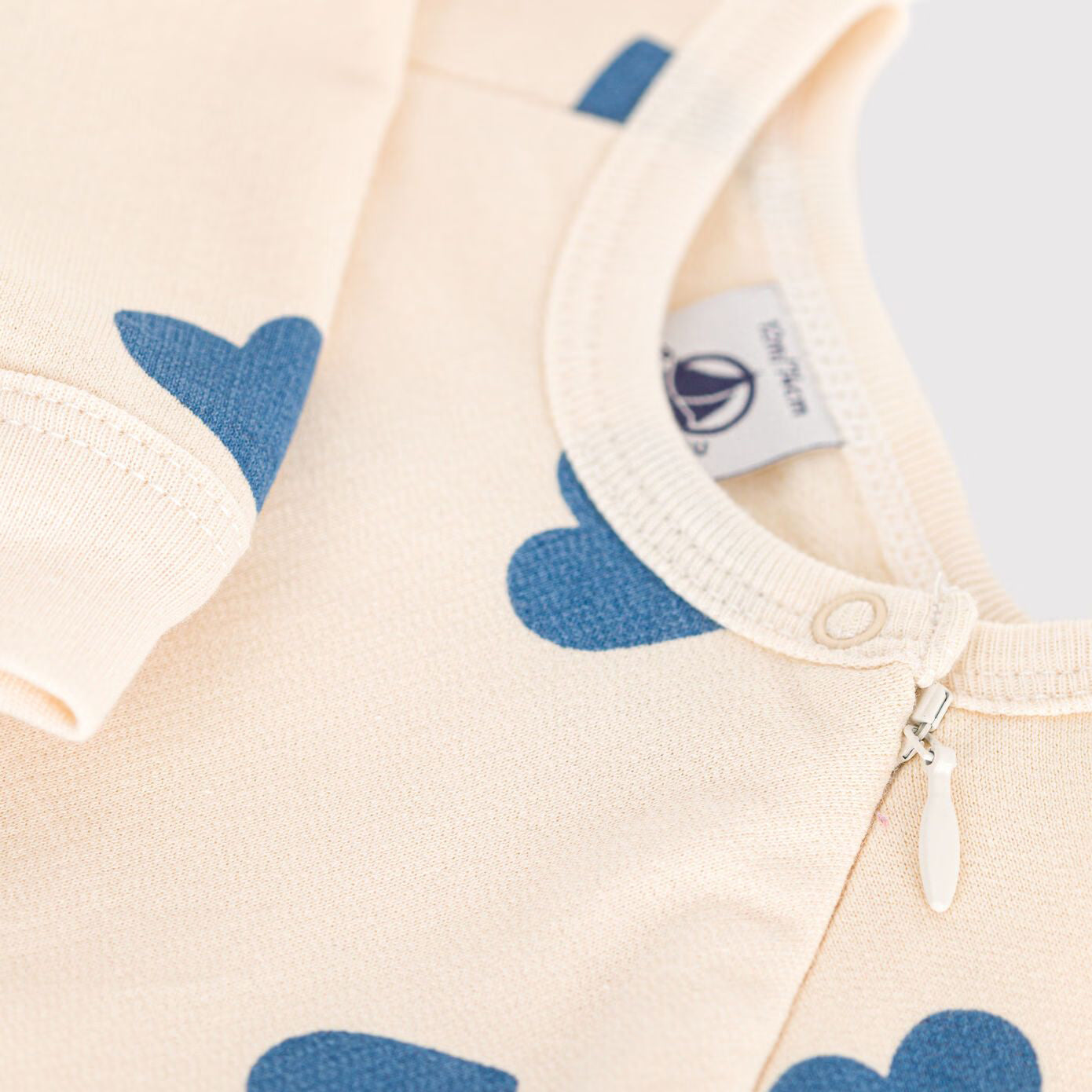 Baby Boys & Girls Ivory Heart Printed Cotton Babysuit