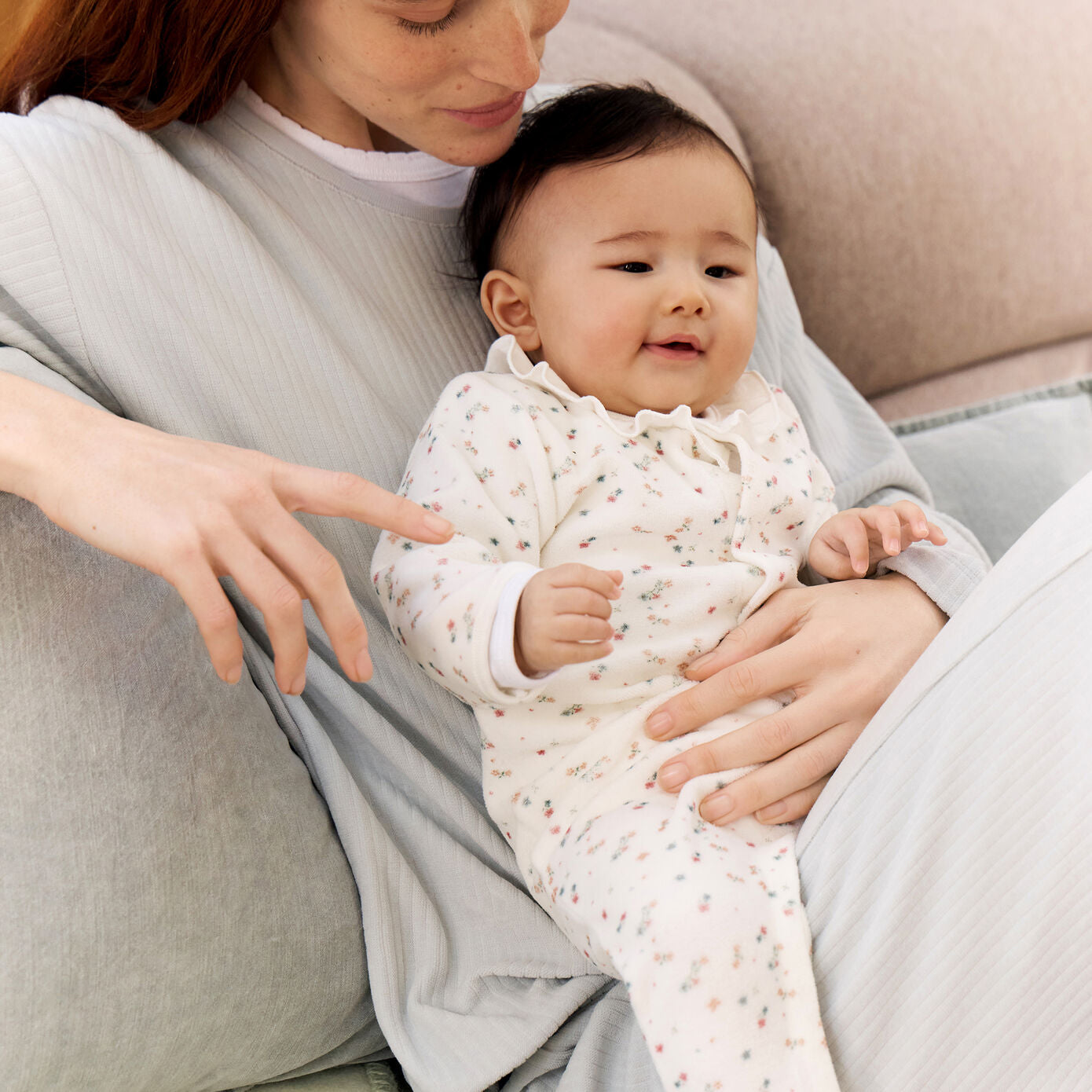 Baby Girls White Floral Cotton Babysuit