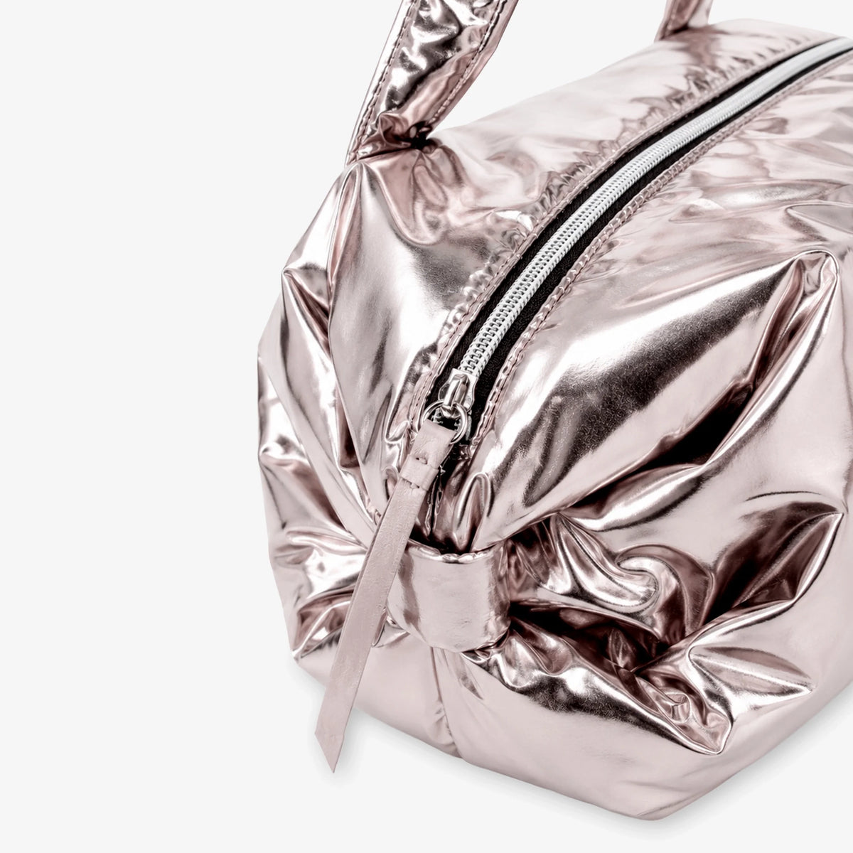 Medium Duffle Bag(H18 cm x W35 cm x D22 cm)