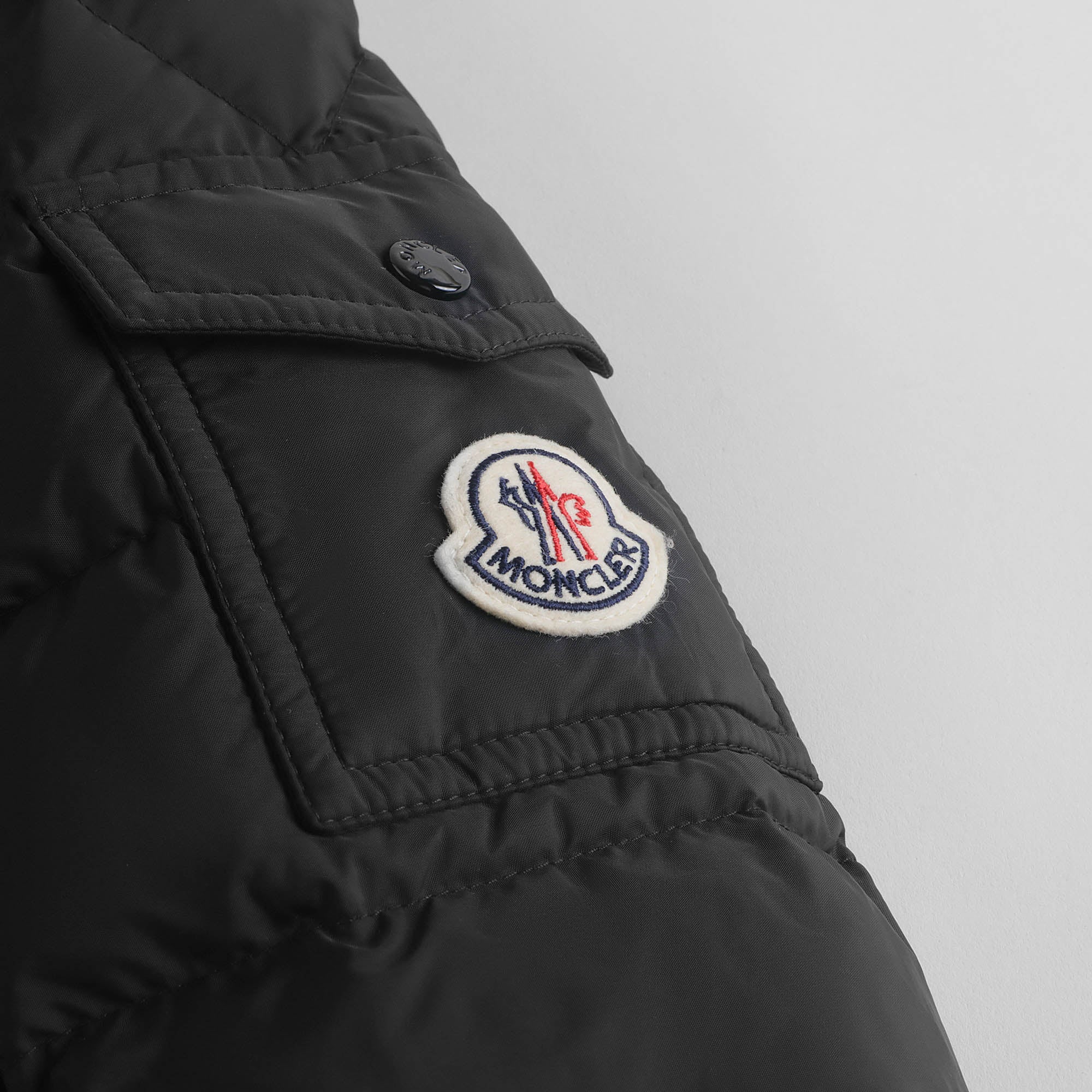 Boys Black"AREUM"Padded Down Jacket