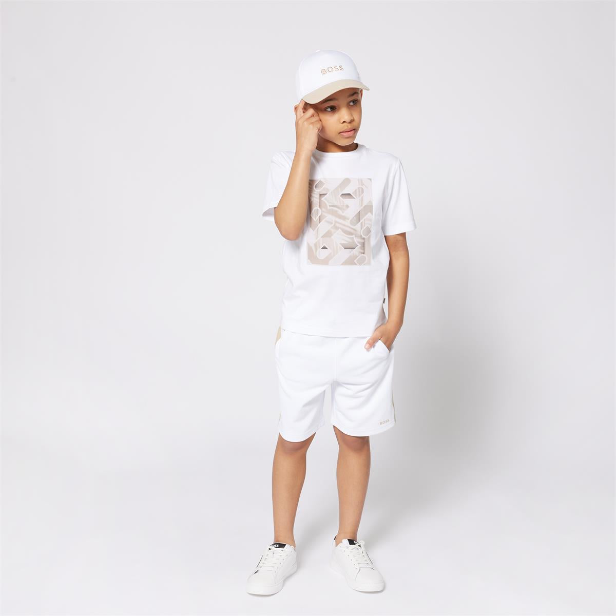 TEE-SHIRT MANCHES COURTES
