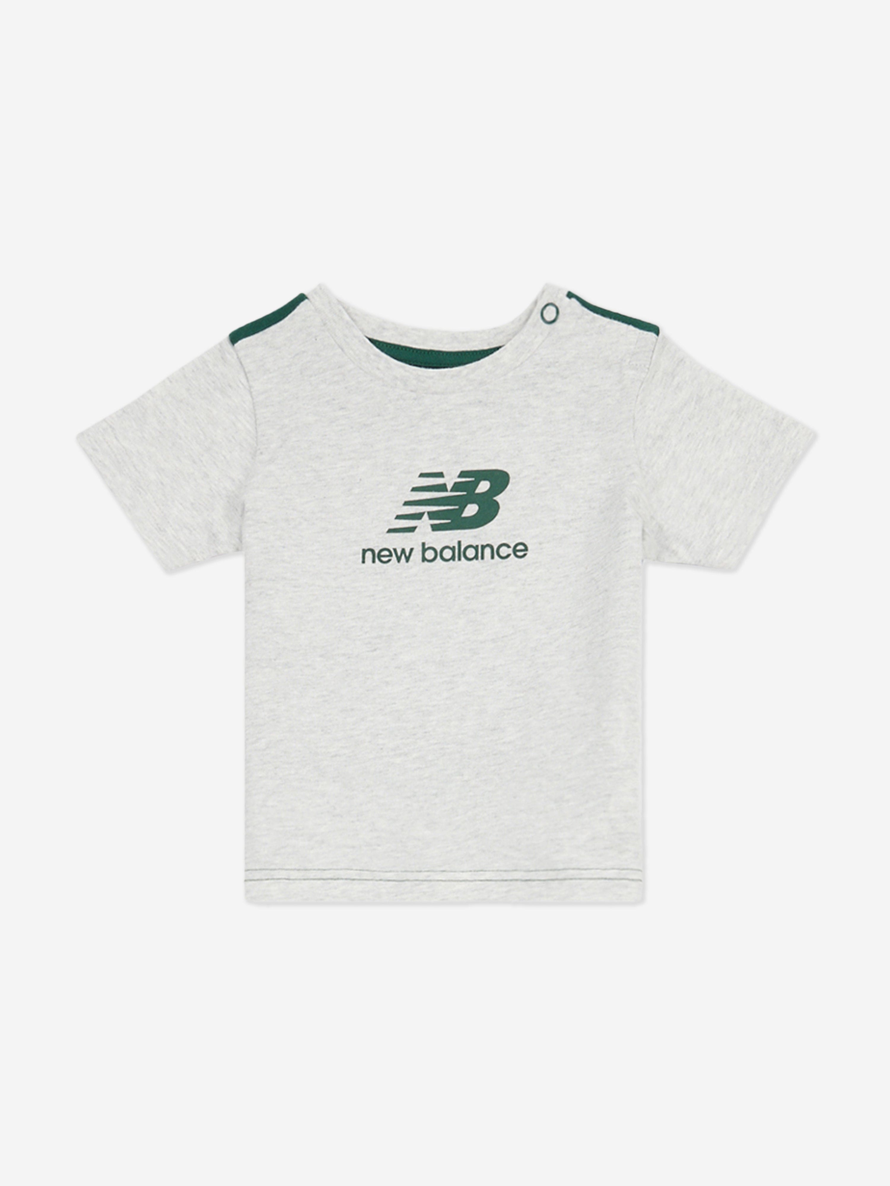 New Balance Baby Boys T-Shirt and Joggers Set in Green