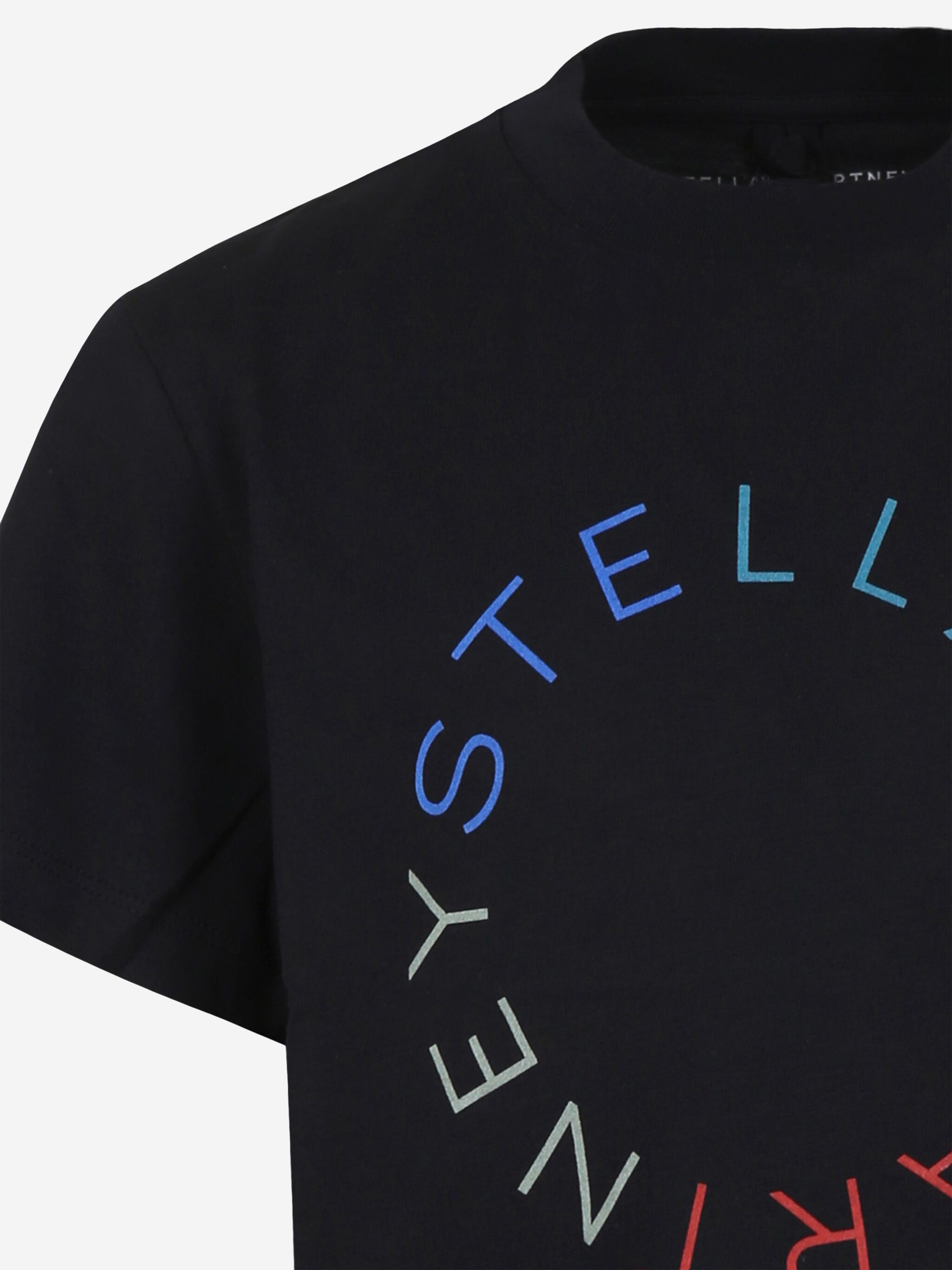Stella McCartney Boys Circle Logo T-Shirt in Black