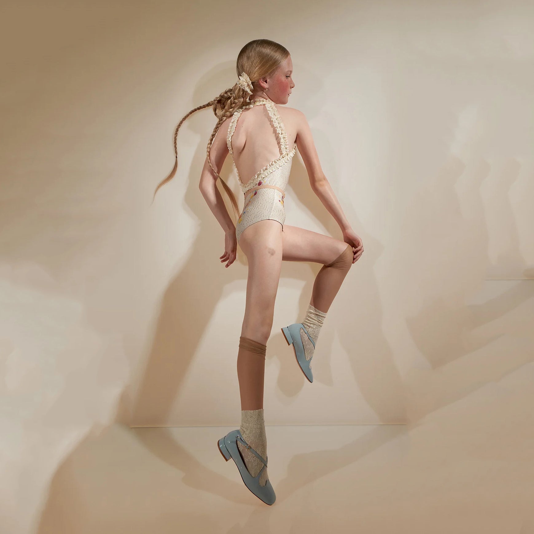 Girls White Embroidered Ballet Onesies(J241LE31VL/edelweiss/multicolor)