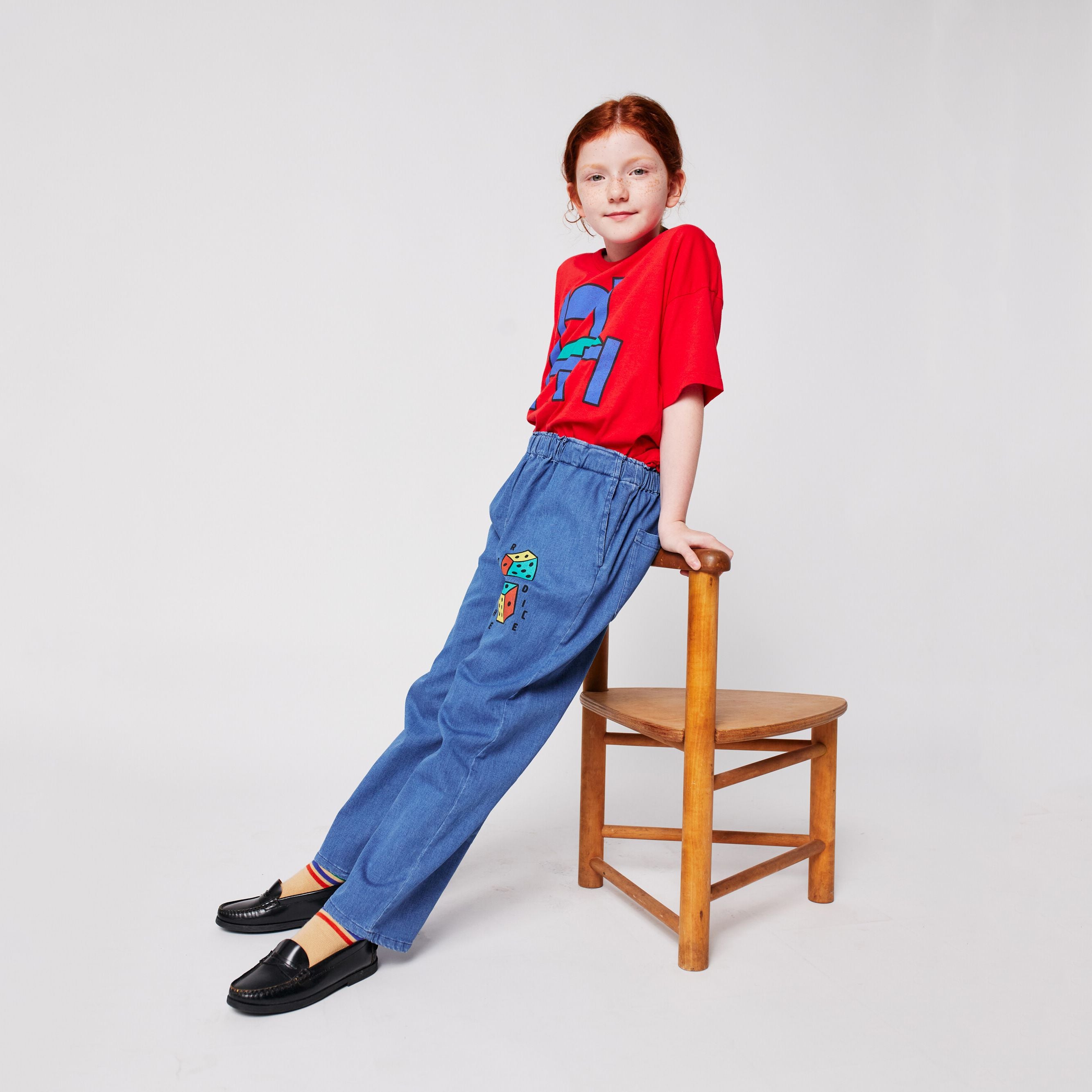 Boys & Girls Red Chair Printed Cotton T-Shirt