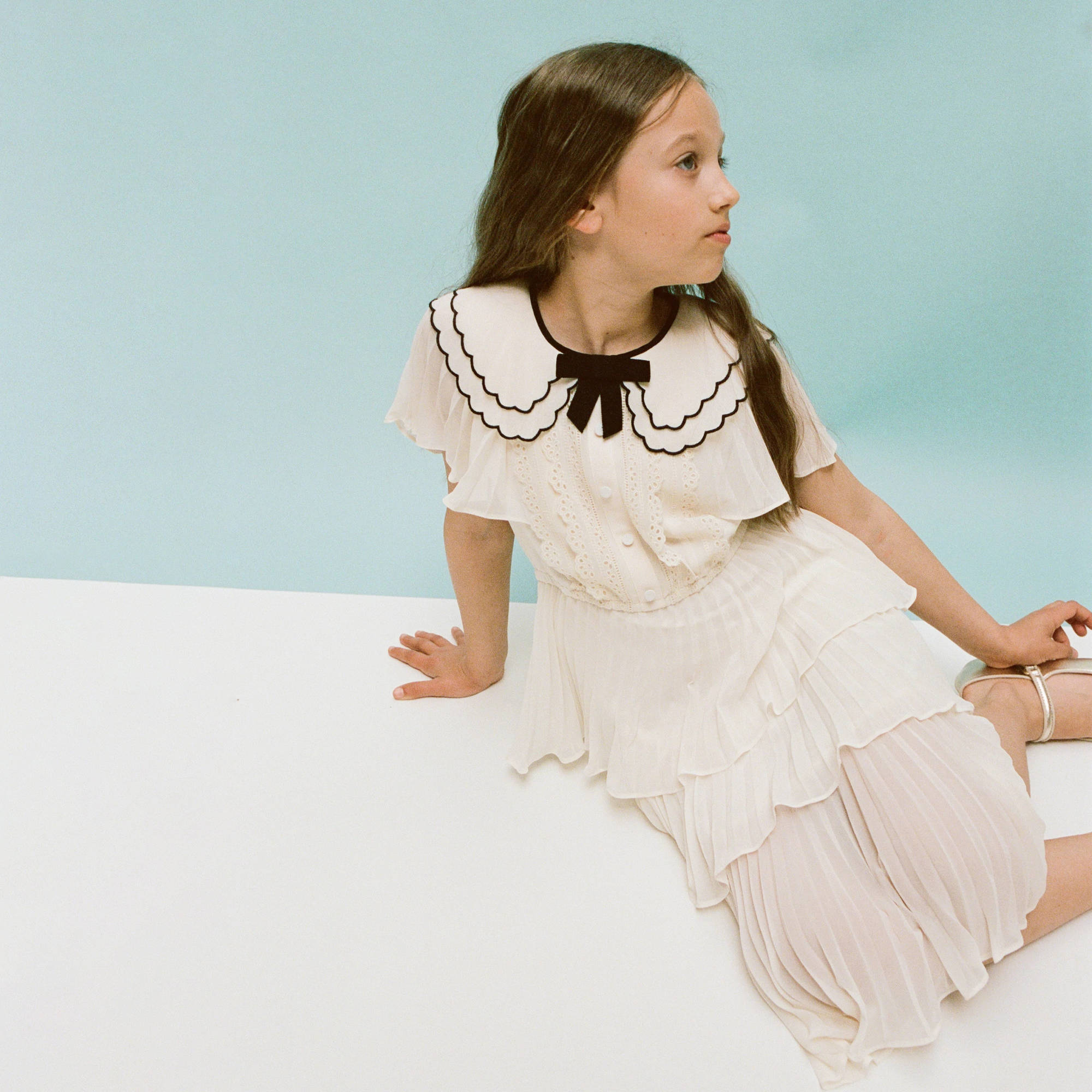 Girls Ivory Scallop Collar Chiffon Dress