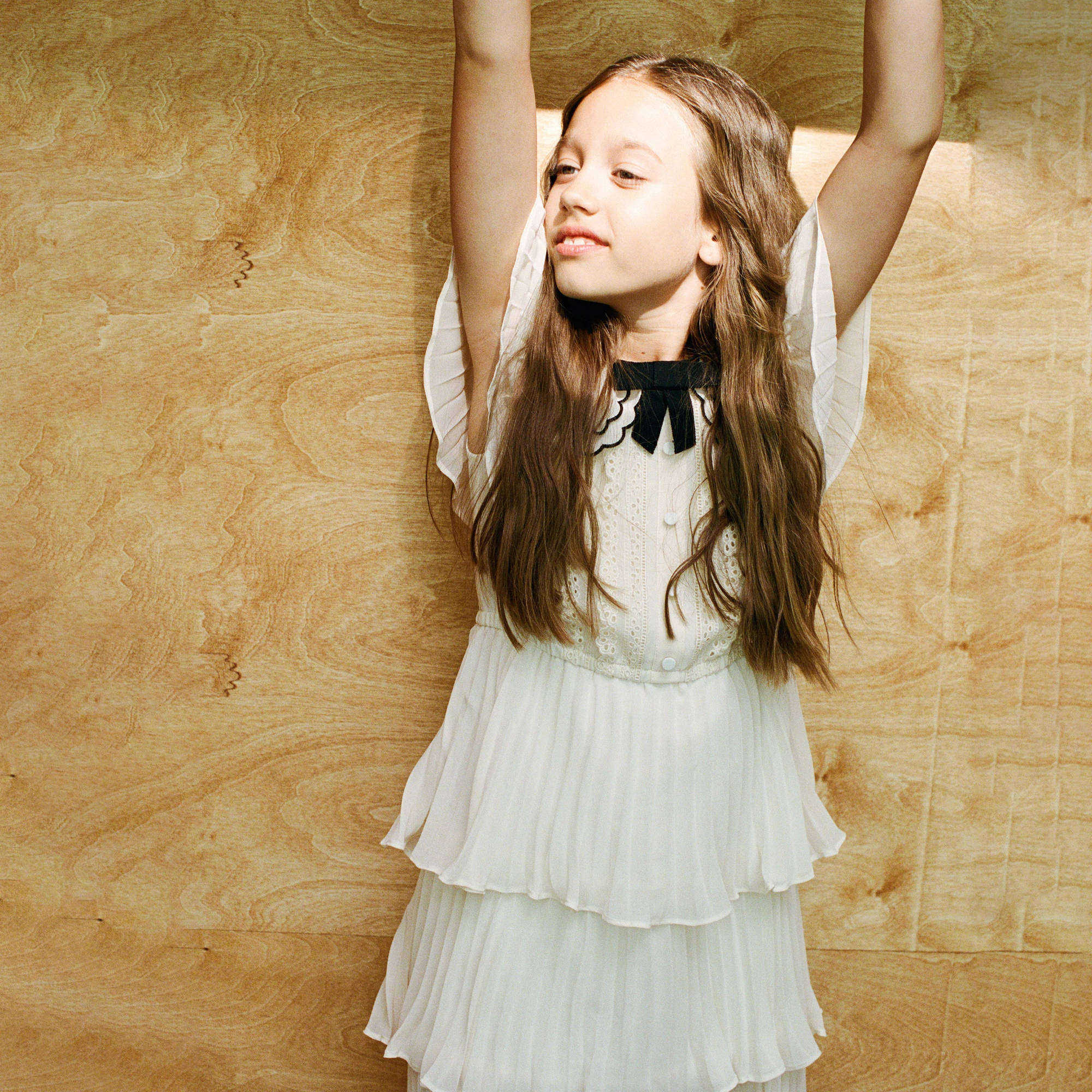 Girls Ivory Scallop Collar Chiffon Dress