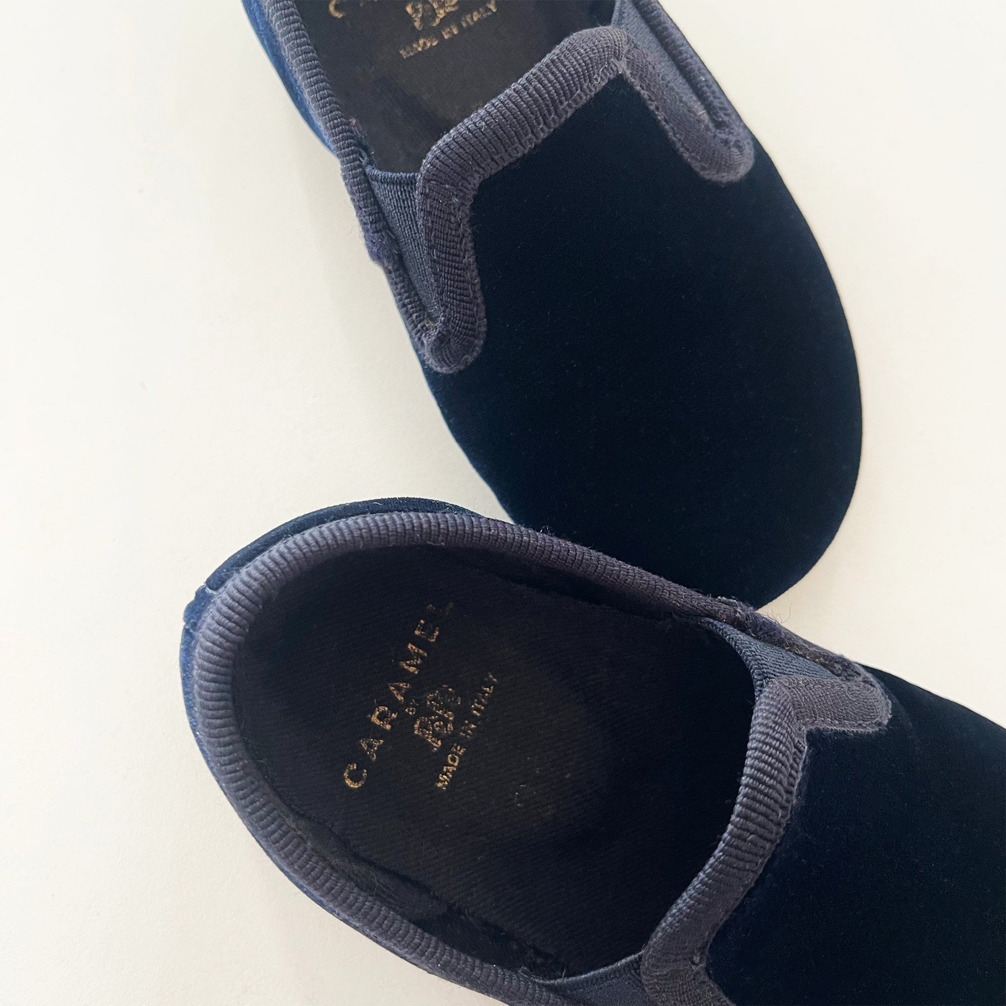 Girls Blue Velvet Shoes