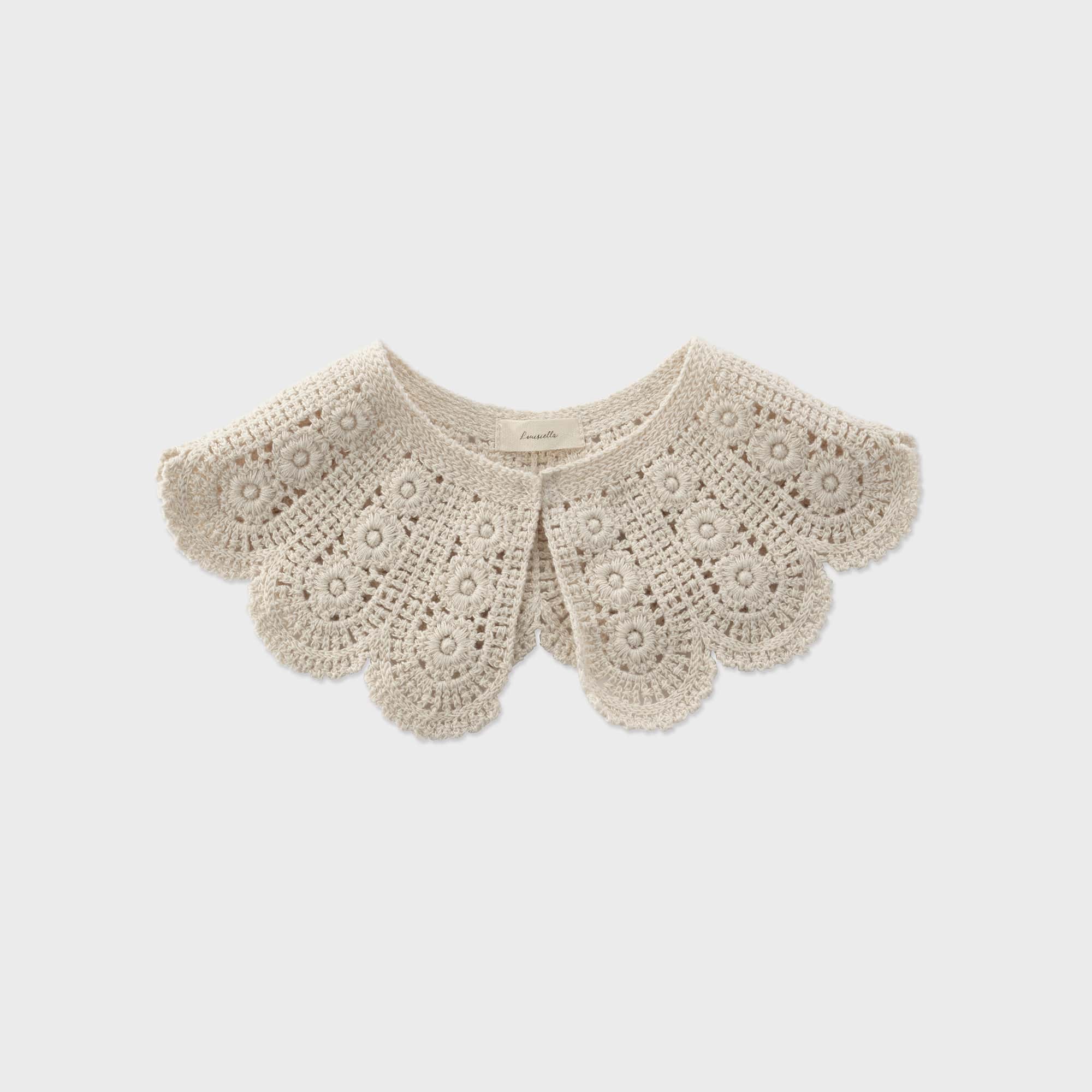 Girls White Knit Detachable Collar