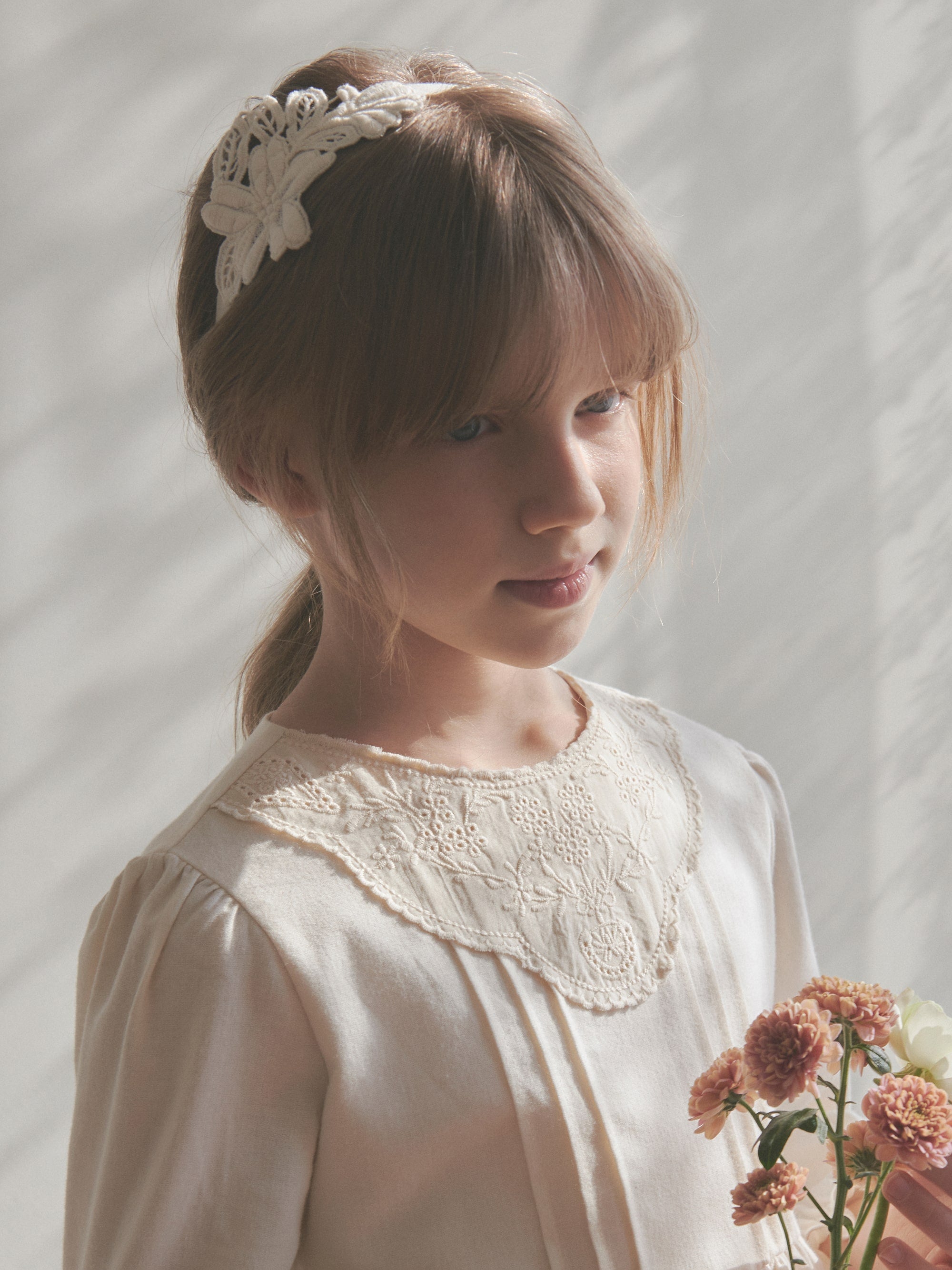 Girls White Flower Hairband