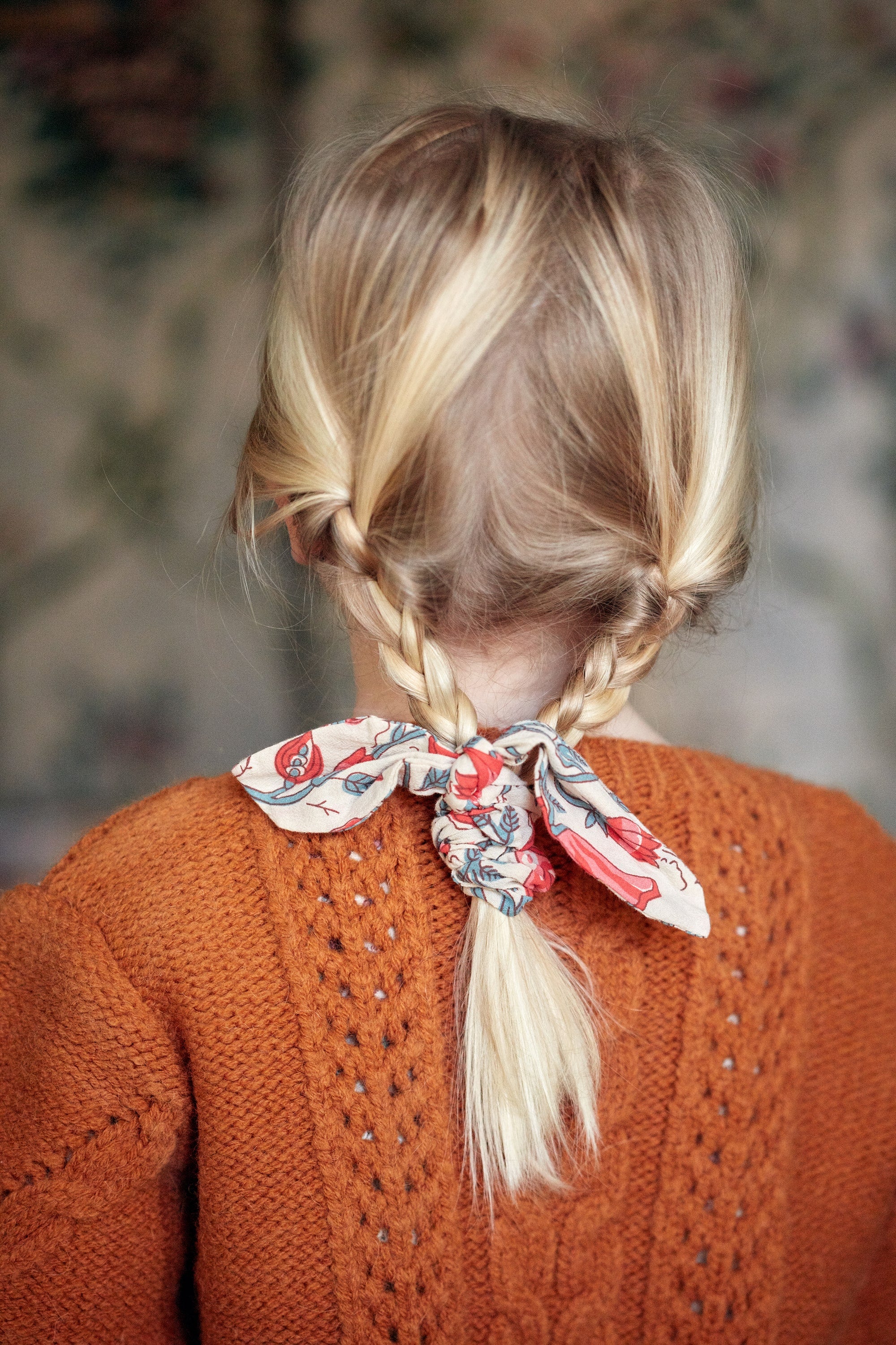 Girls Cream Floral Hair Ring