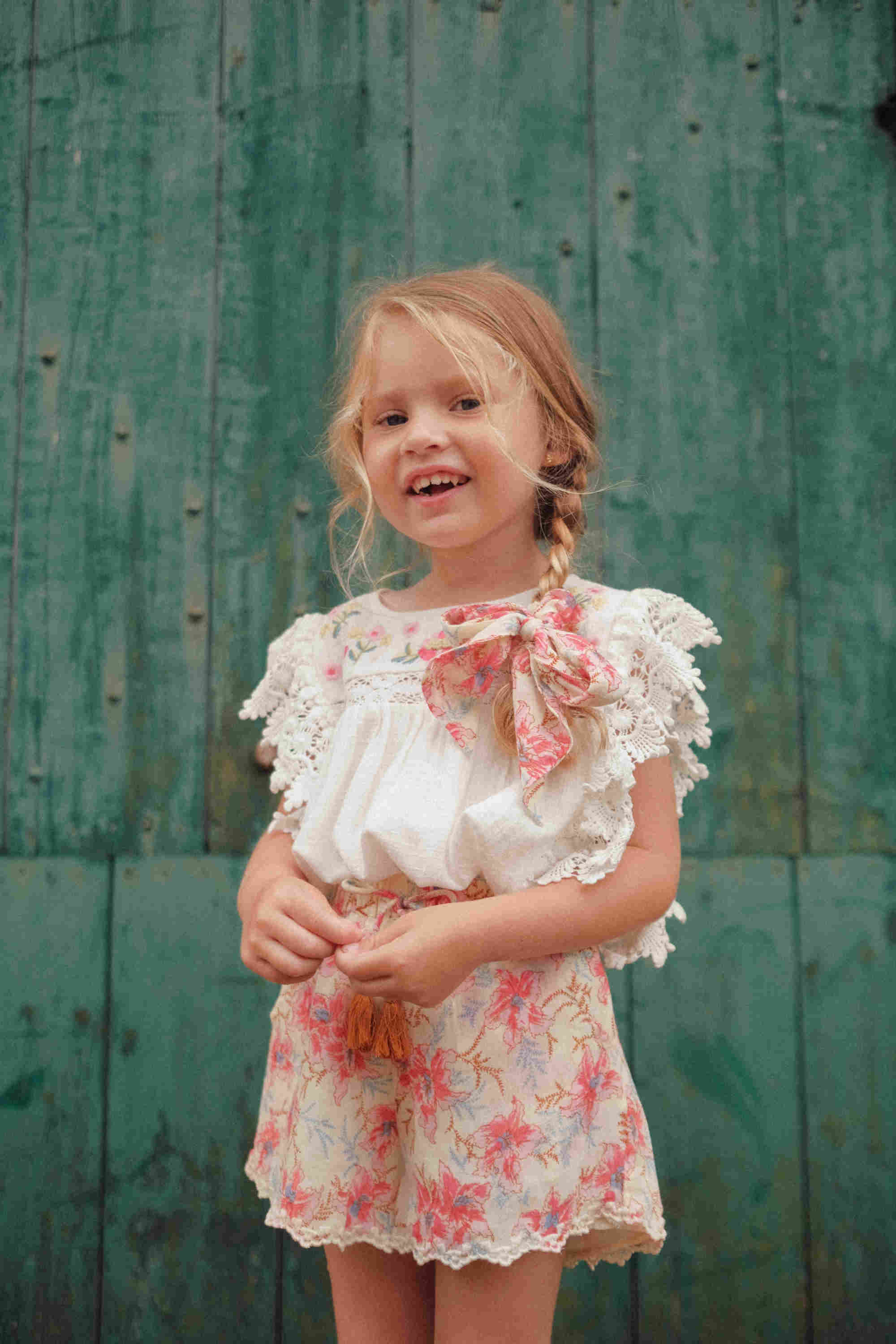 Girls White Embroidery Cotton Tops