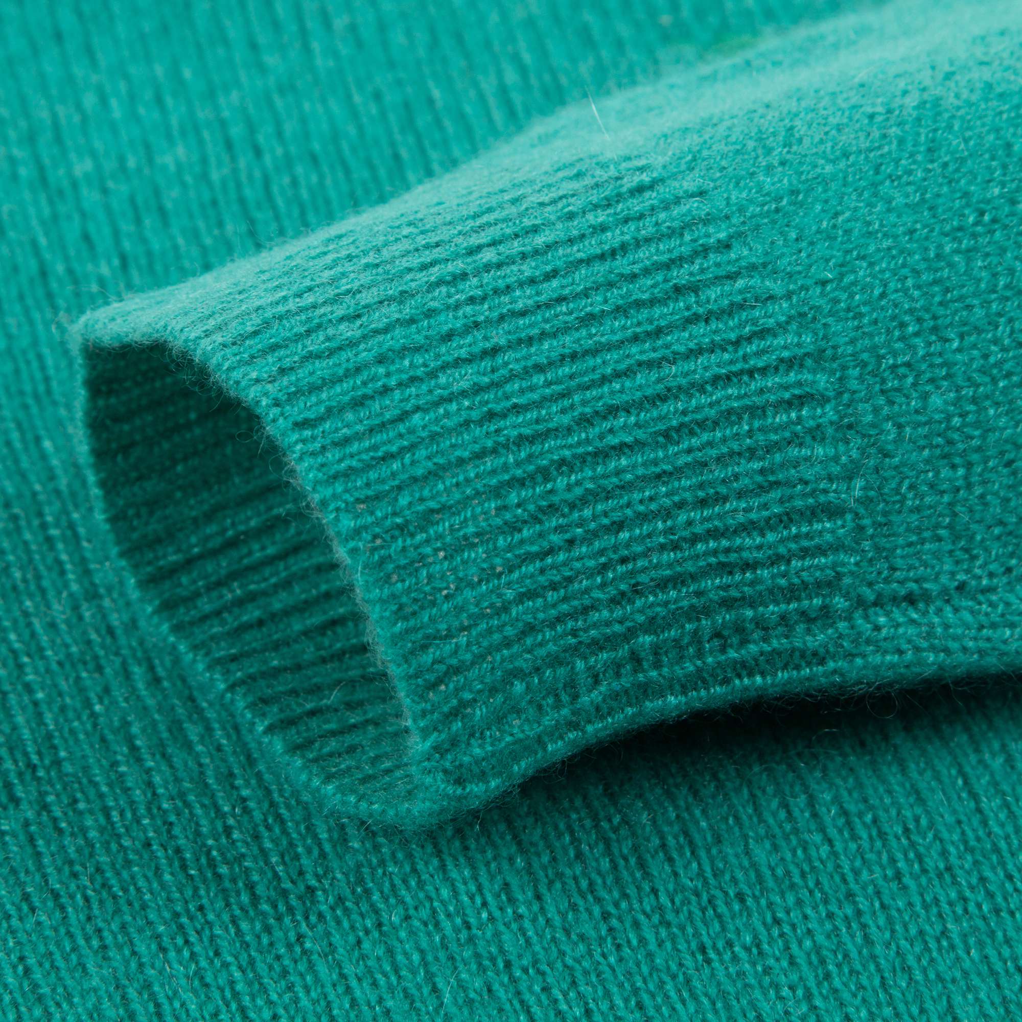 Bays  Bright  Green  Cashmere  Sweater