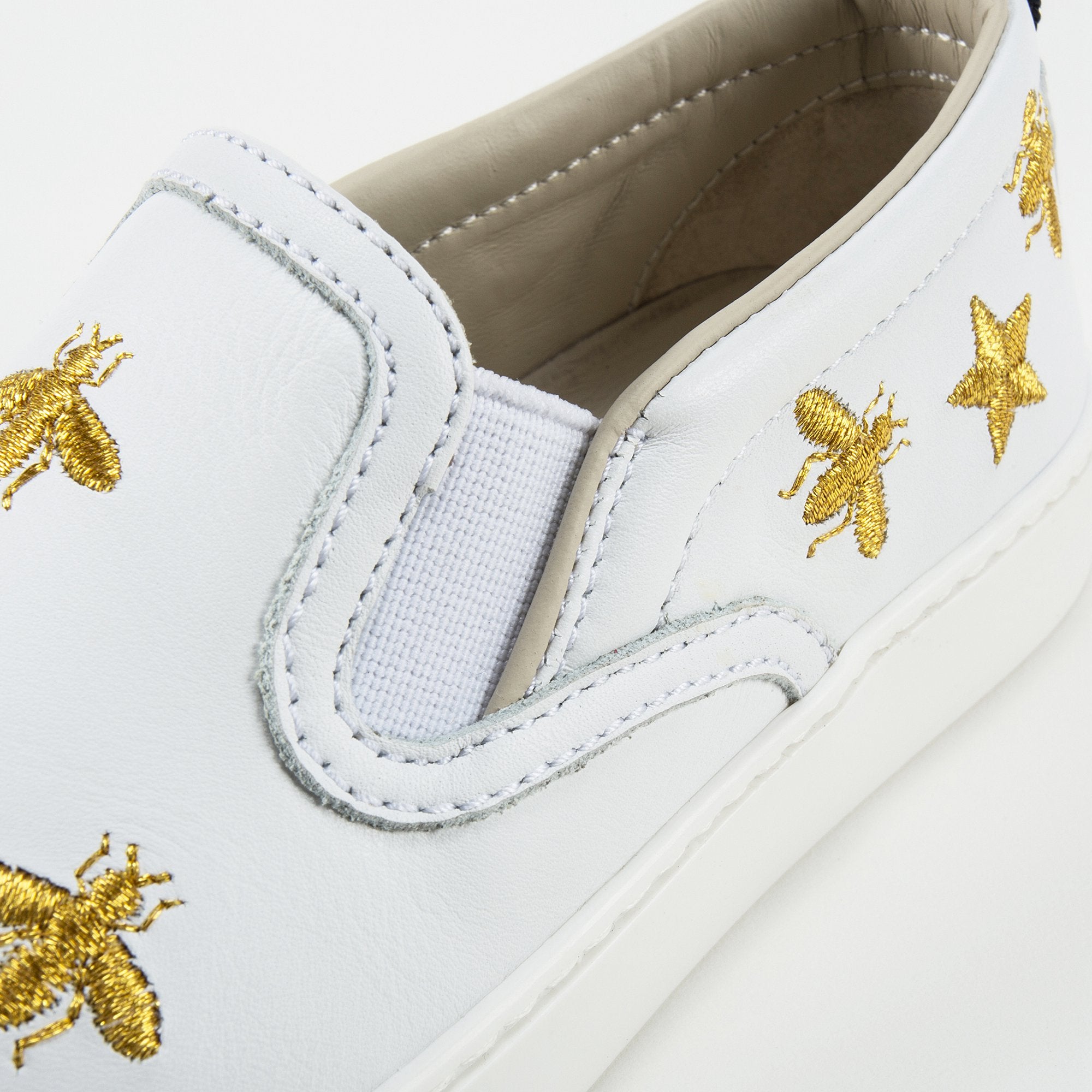 Girls White Bees Embroidered Shoes