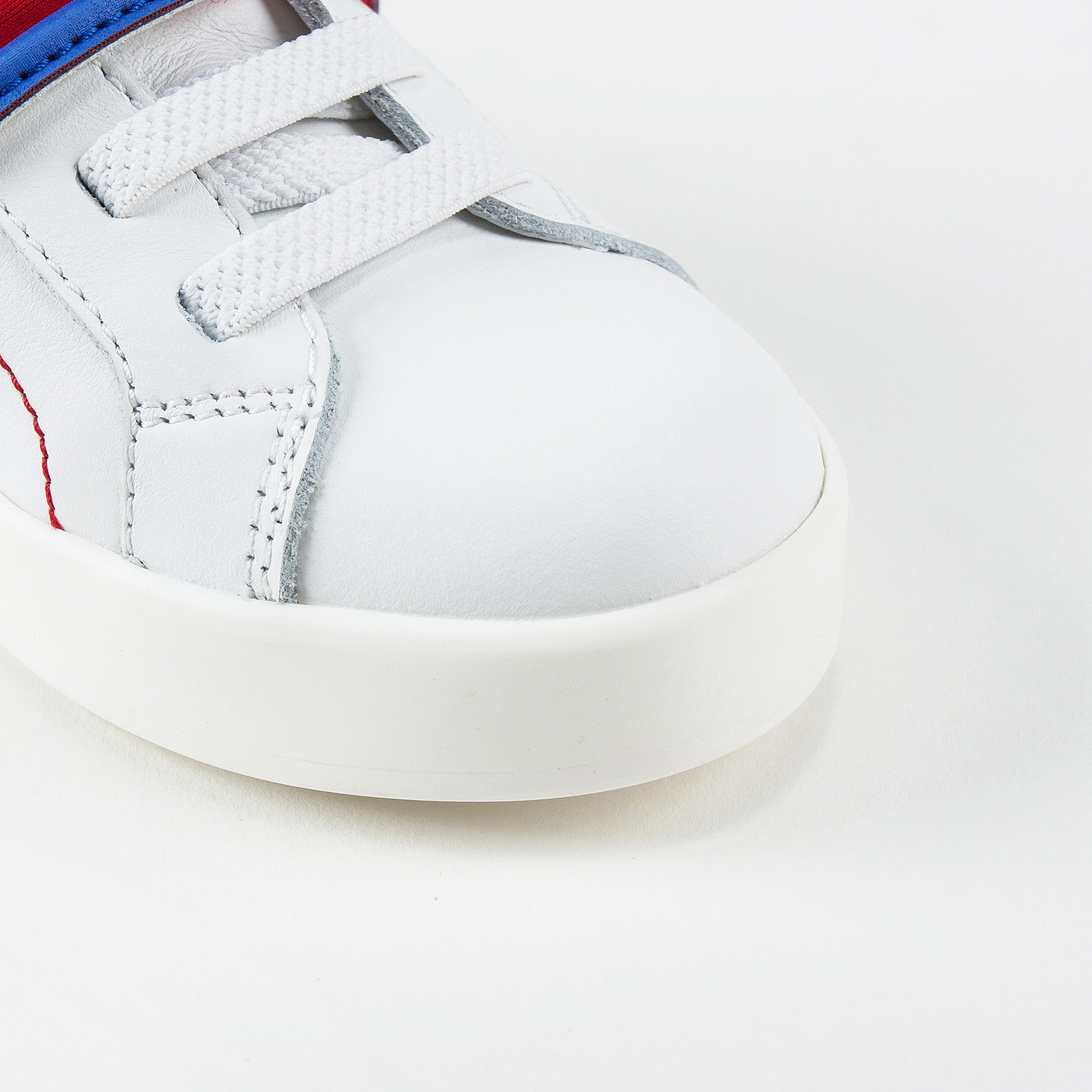 Girls White Leather Whit Red Logo Shoes