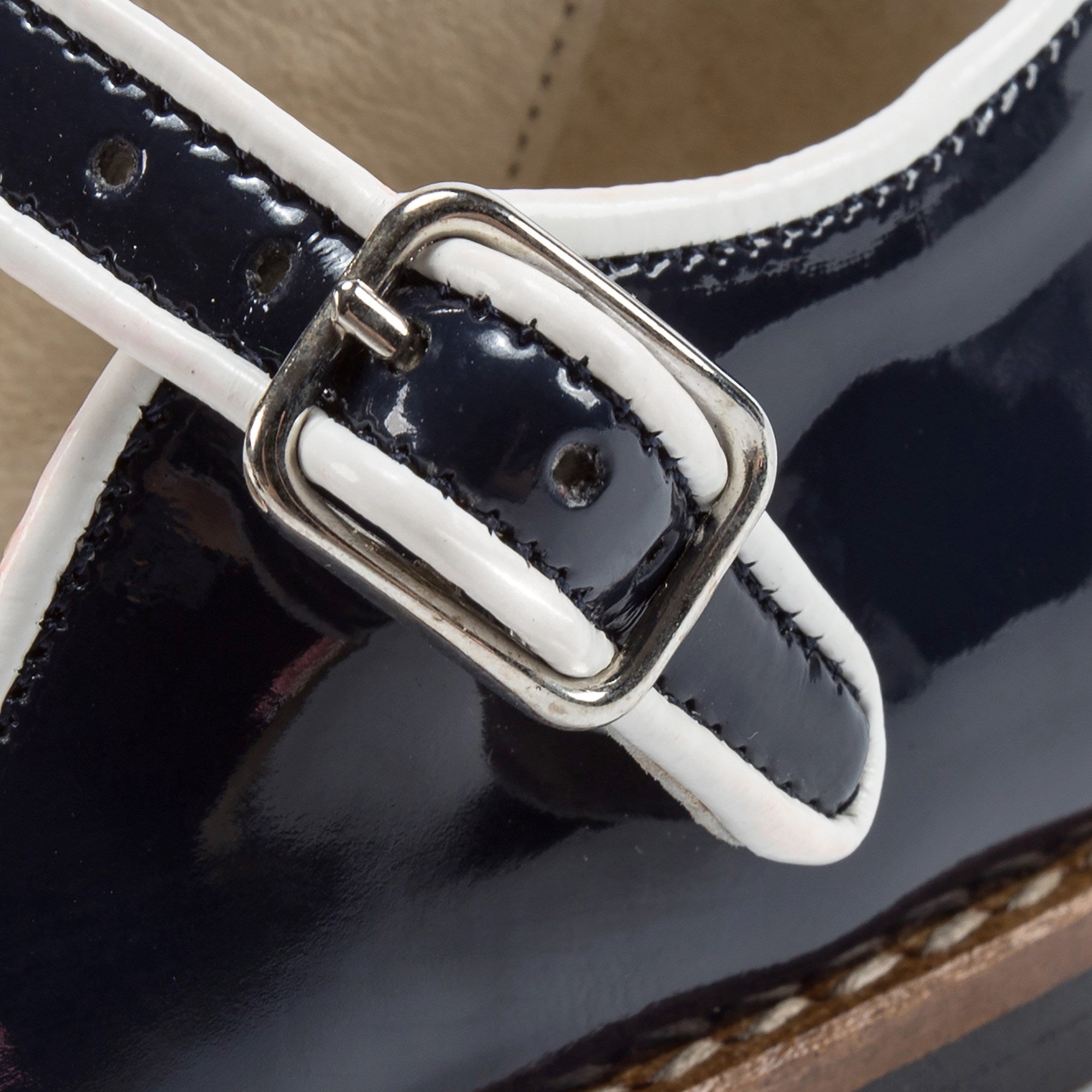 Girls Black Cuir Shoes