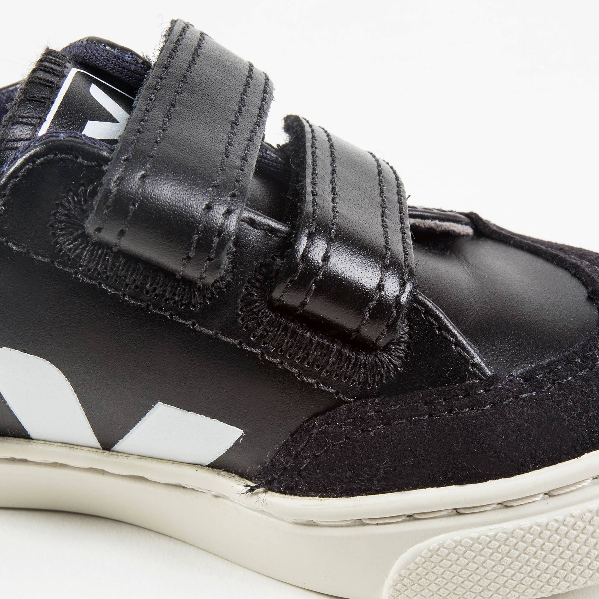 Baby  Boys  Black   Leather Velcro   With  White  "V" Shoes