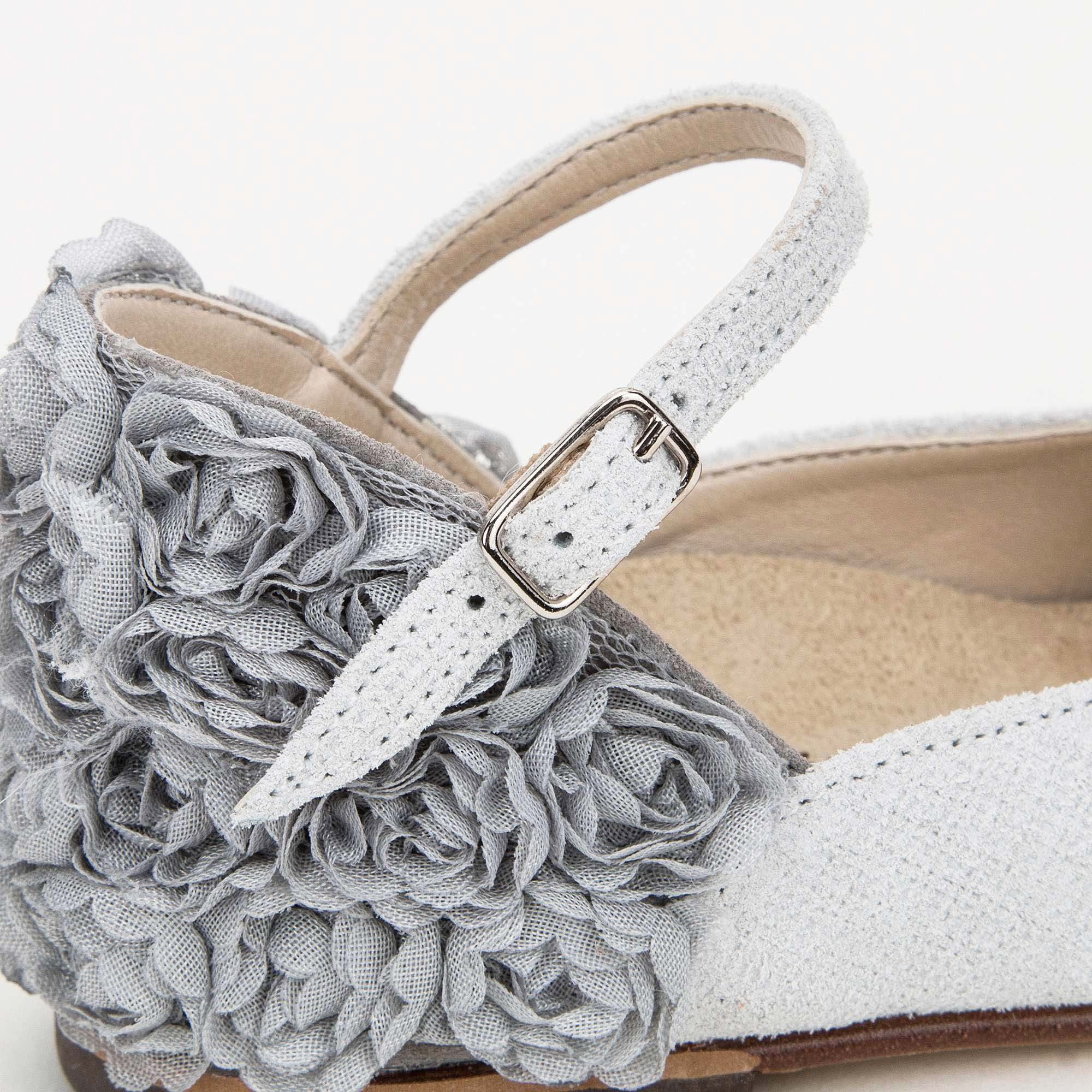Girls Grey Chiffon Flowers Embellished Heel Leather Ballerinas