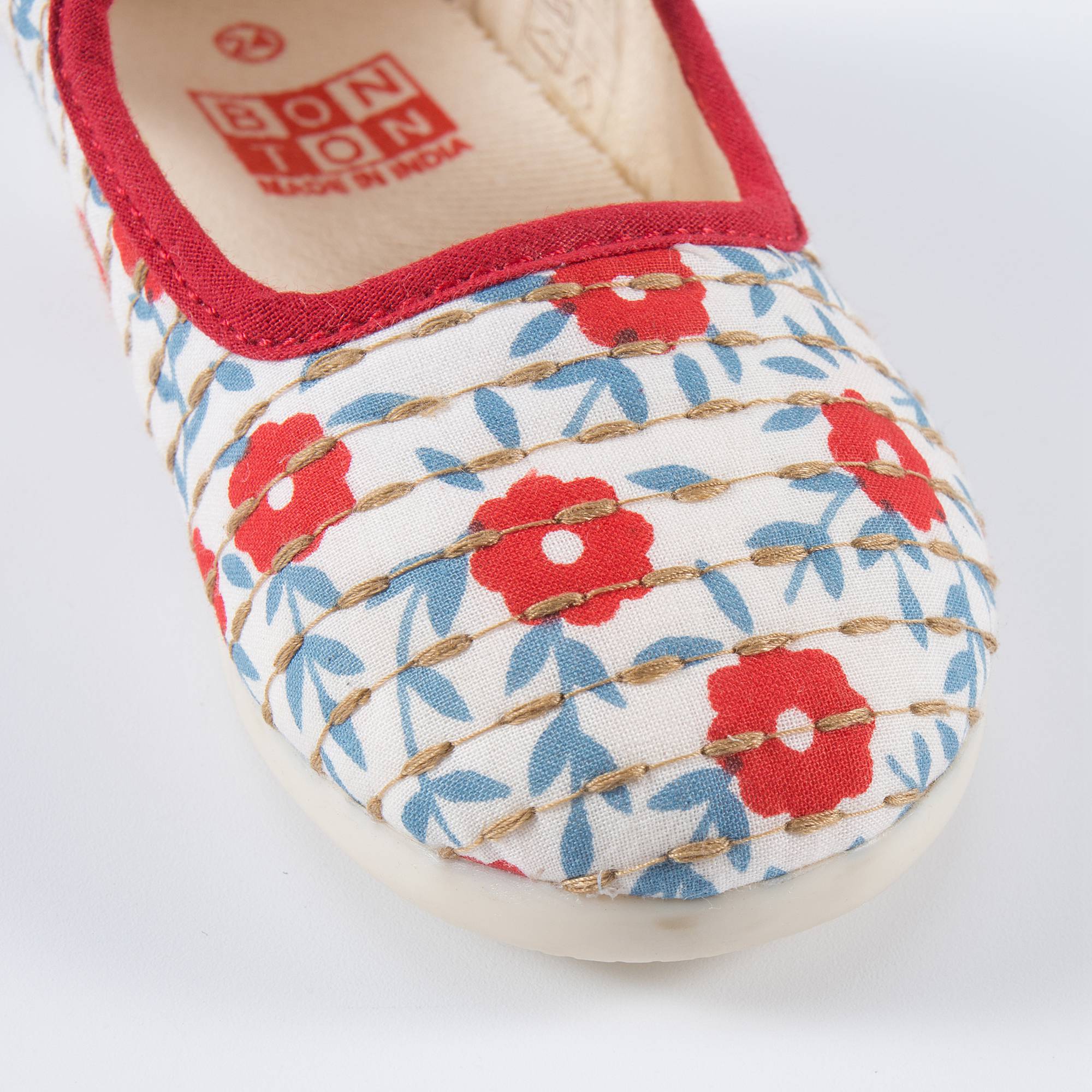 Girls Red Embroidery Cotton Shoes