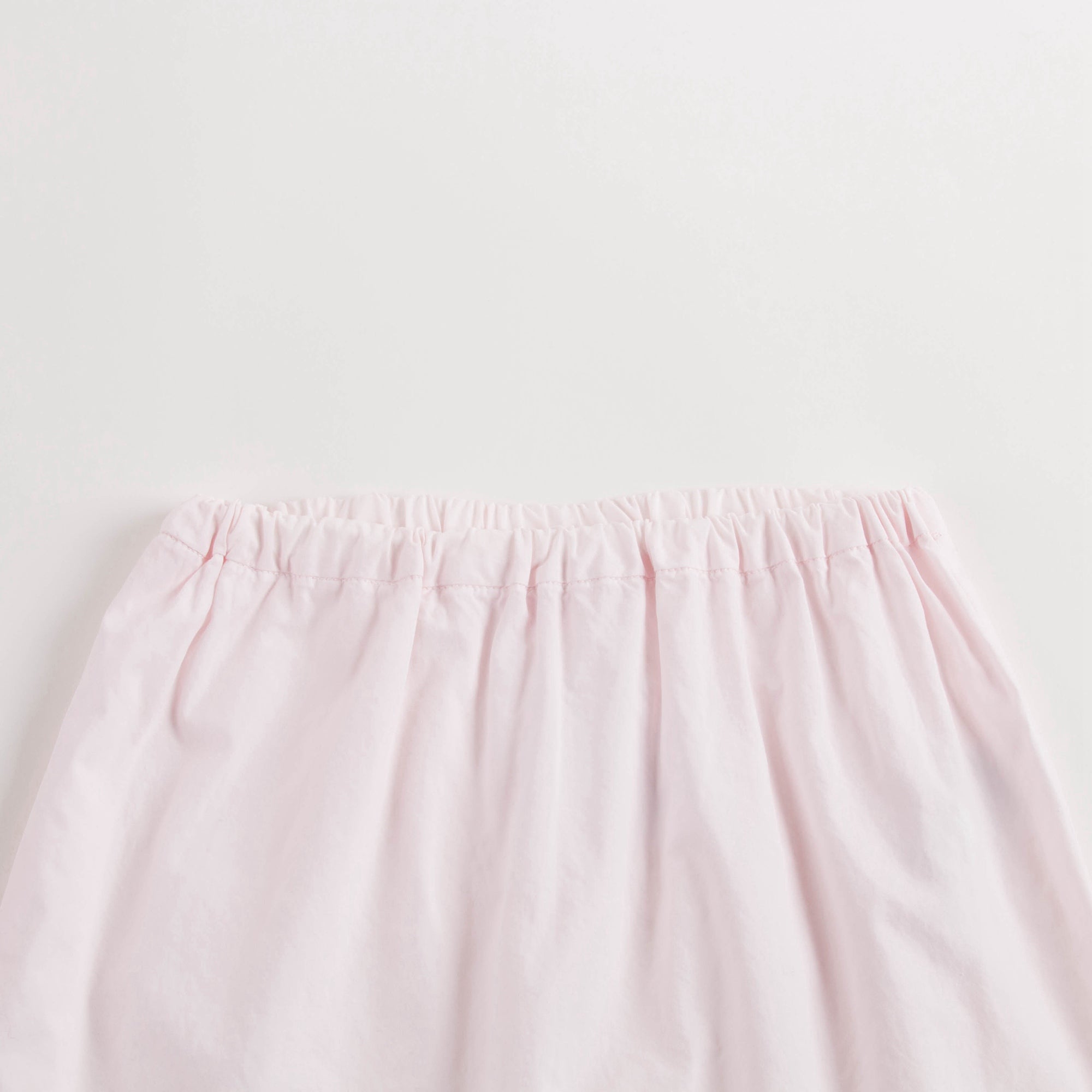 女小童浅粉色裤子