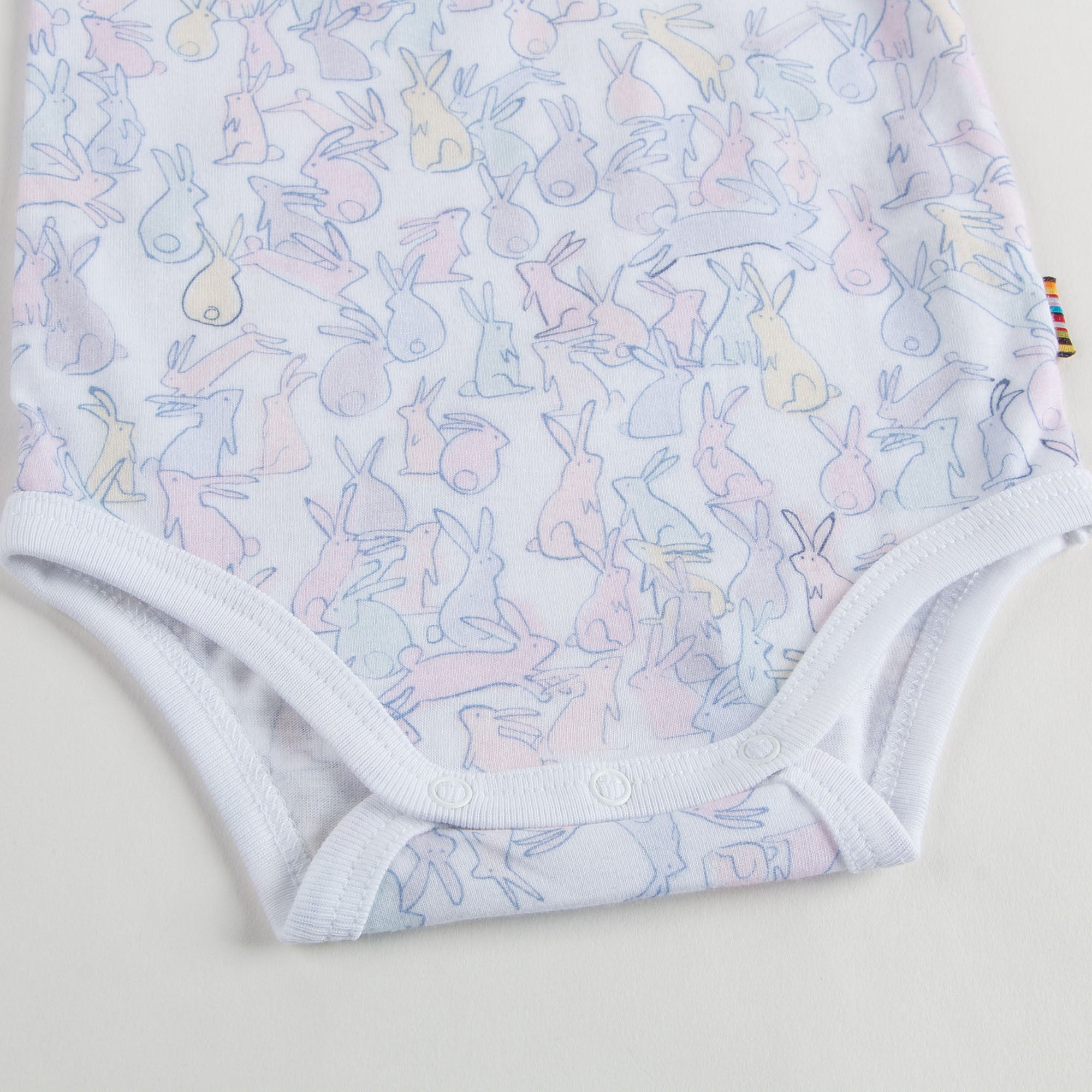 Baby White Flower Printed Cotton Bodysuit & Bib Two Piece Set - CÉMAROSE | Children's Fashion Store - 9