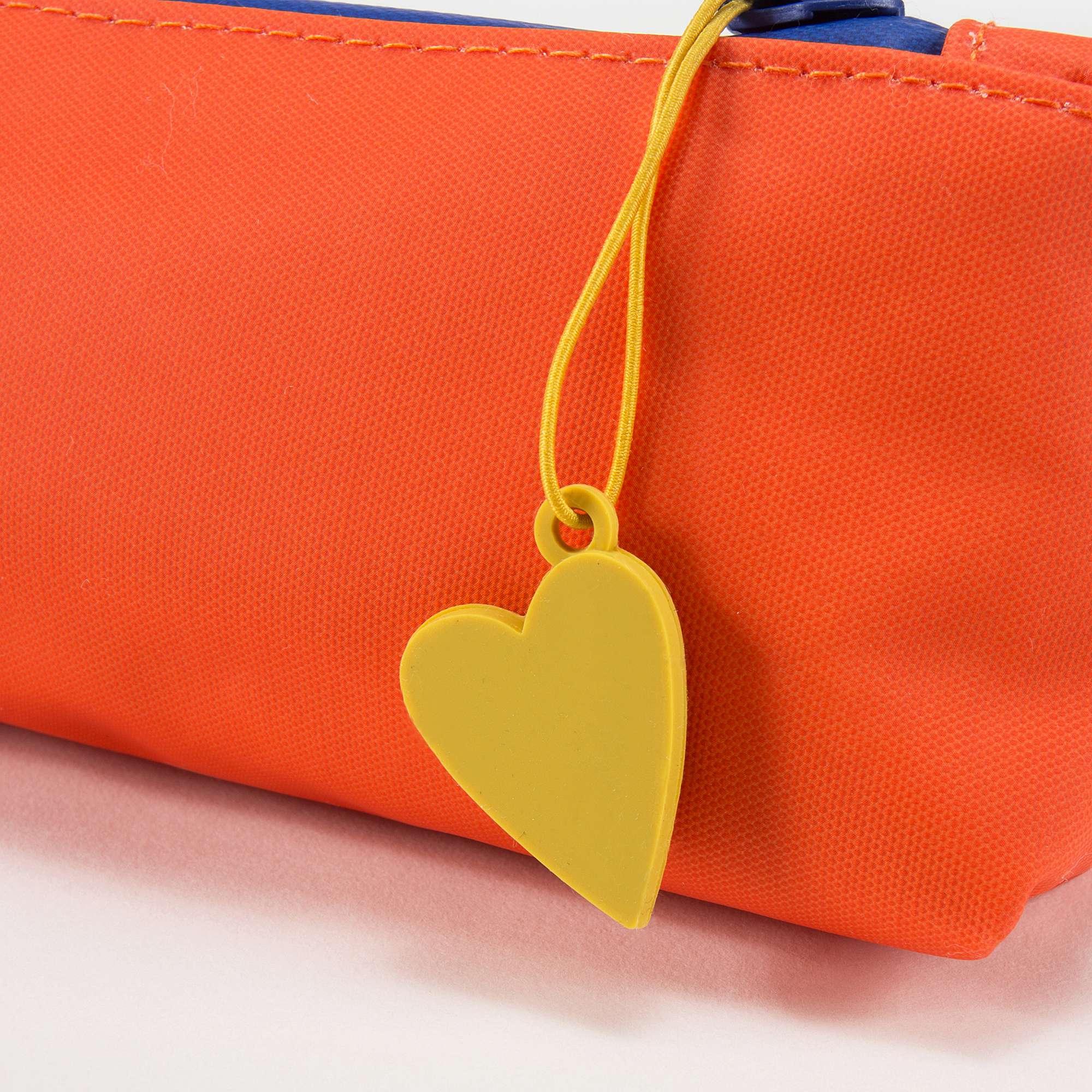 Girls Orange Go Go Go Pencil Pouch（23 x 9 cm）