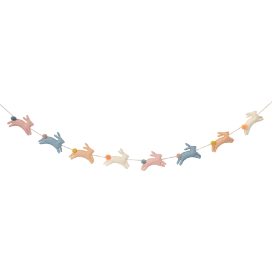 Bunny garland in felt and pompoms